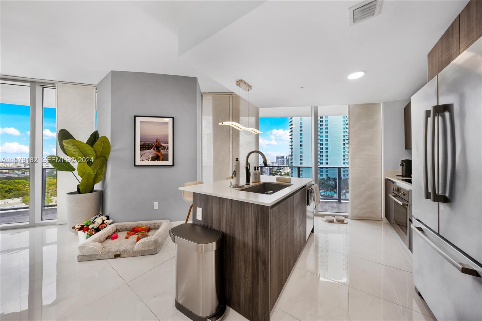 488 NE 18th Street # 1801