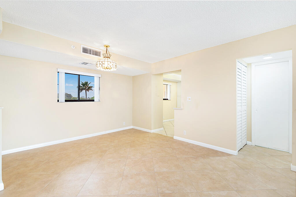 400 Ocean Trail Way 203