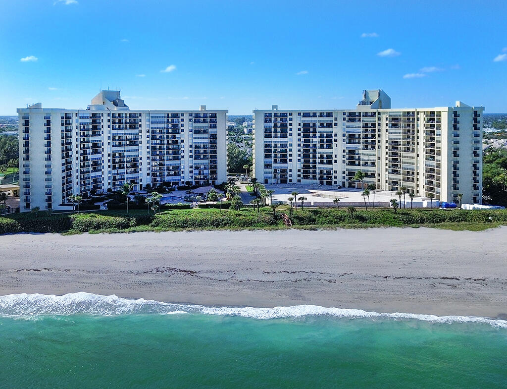 400 Ocean Trail Way 203