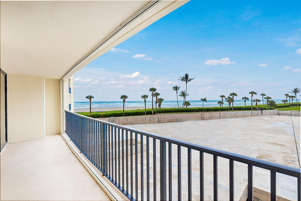 400 Ocean Trail Way 203