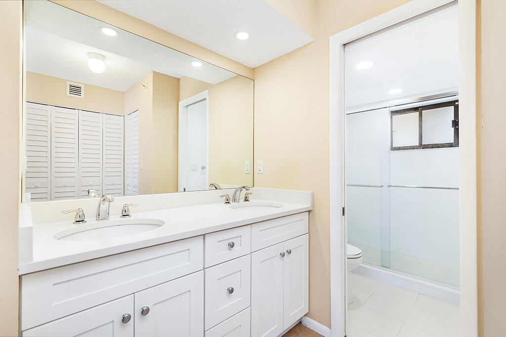 400 Ocean Trail Way 203
