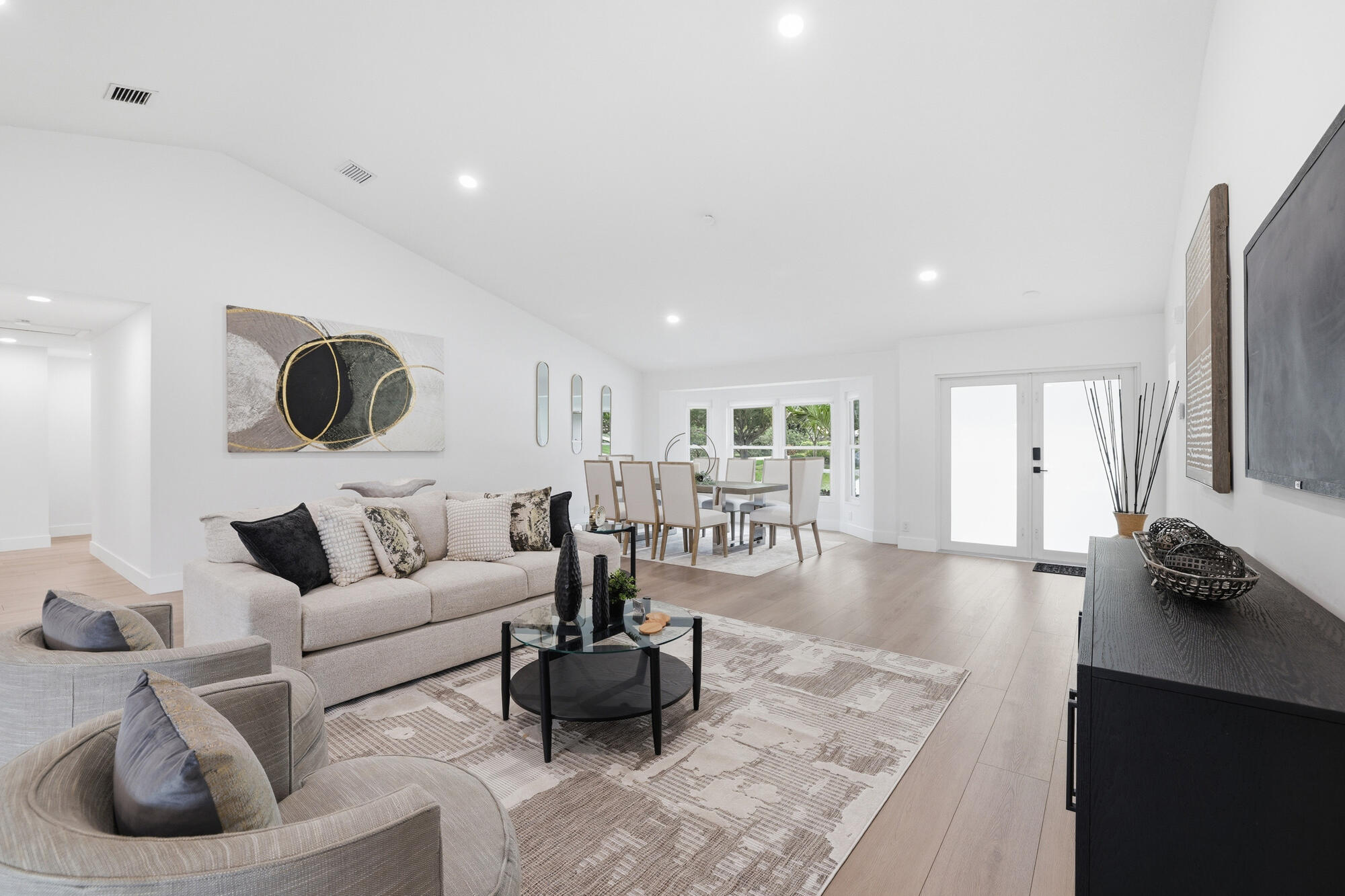 7411 Dover Lane