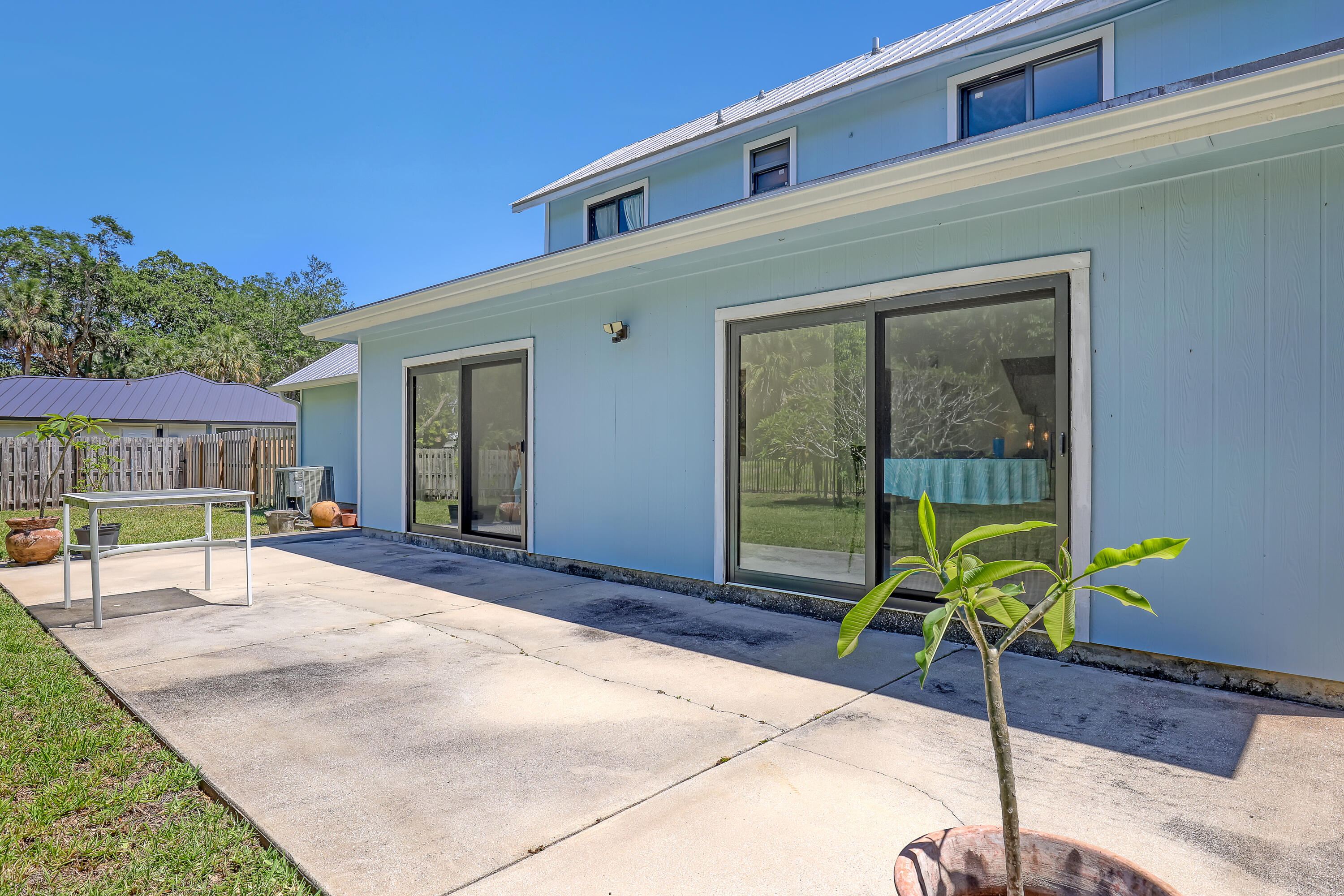 11078 Oak Way Circle