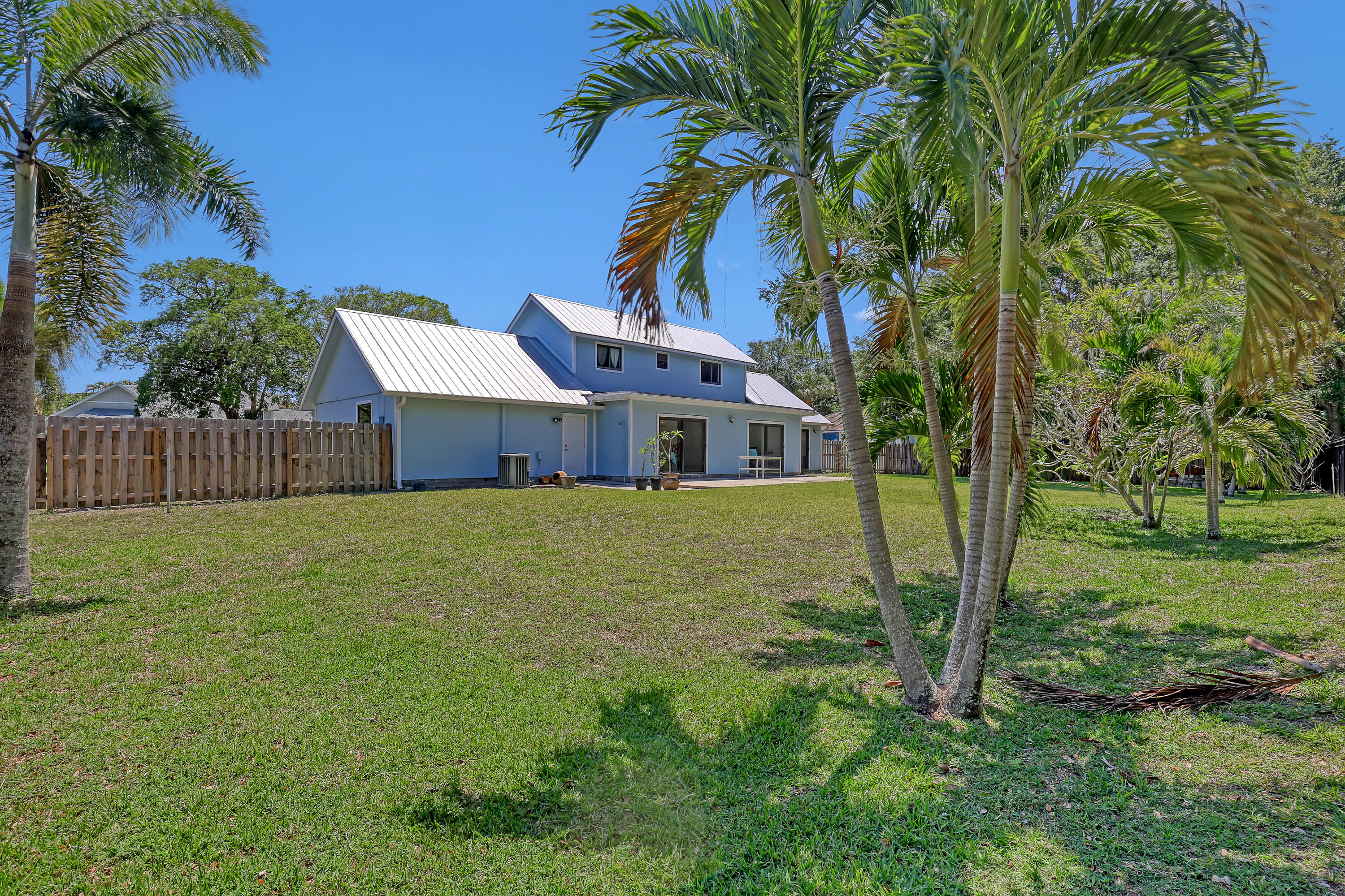 11078 Oak Way Circle