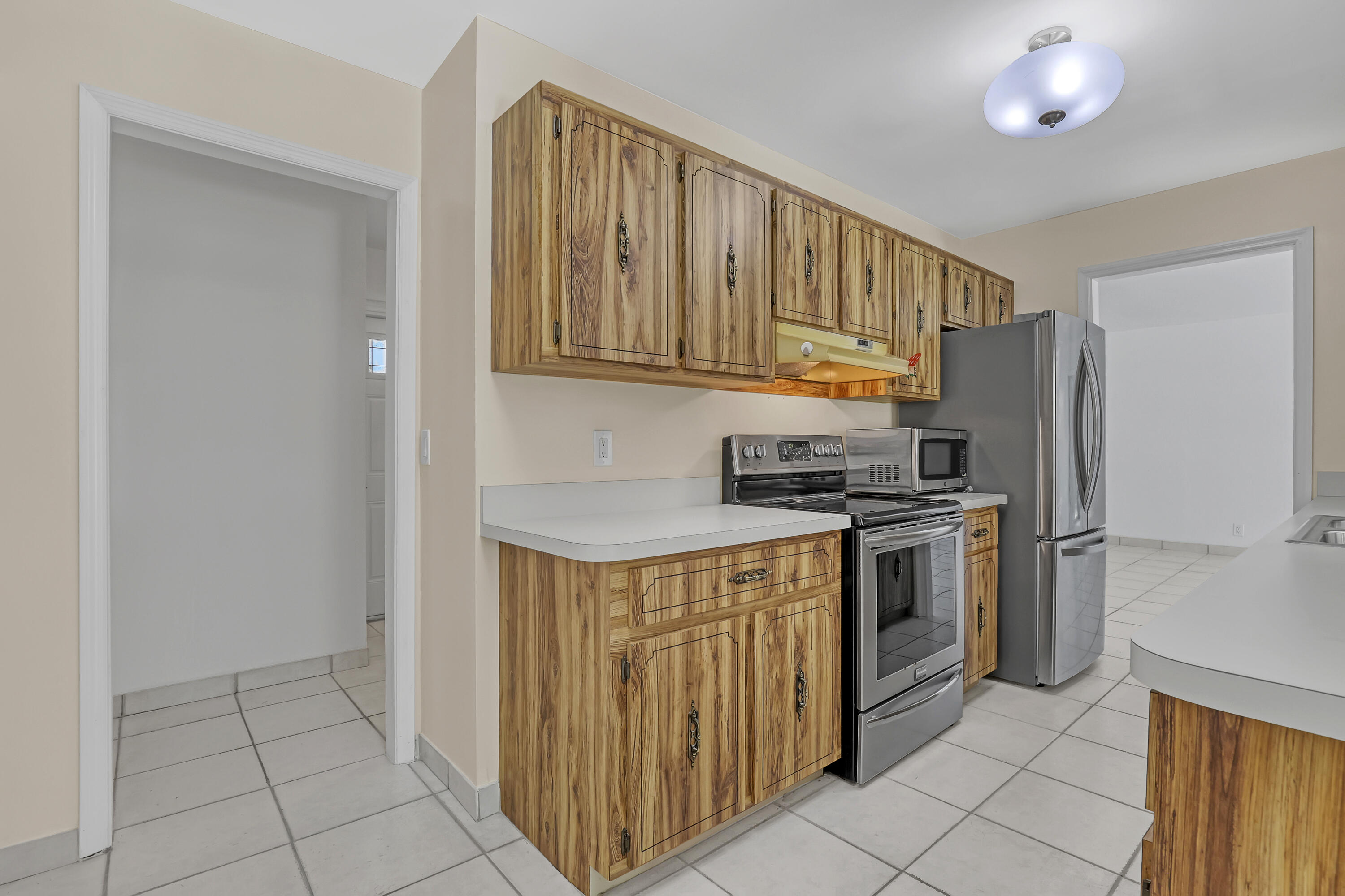 11078 Oak Way Circle