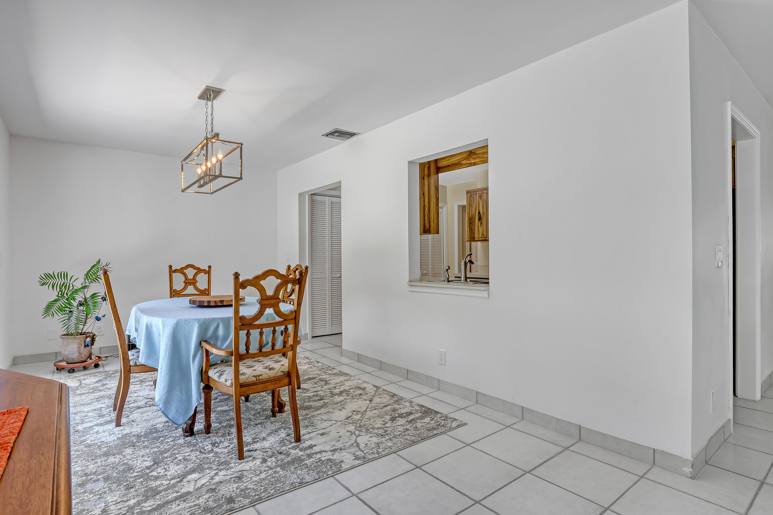 11078 Oak Way Circle