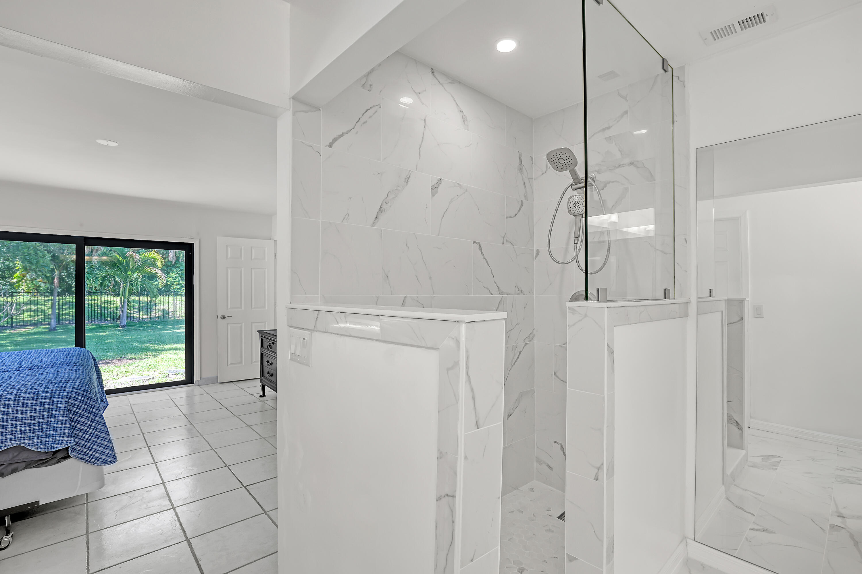 11078 Oak Way Circle