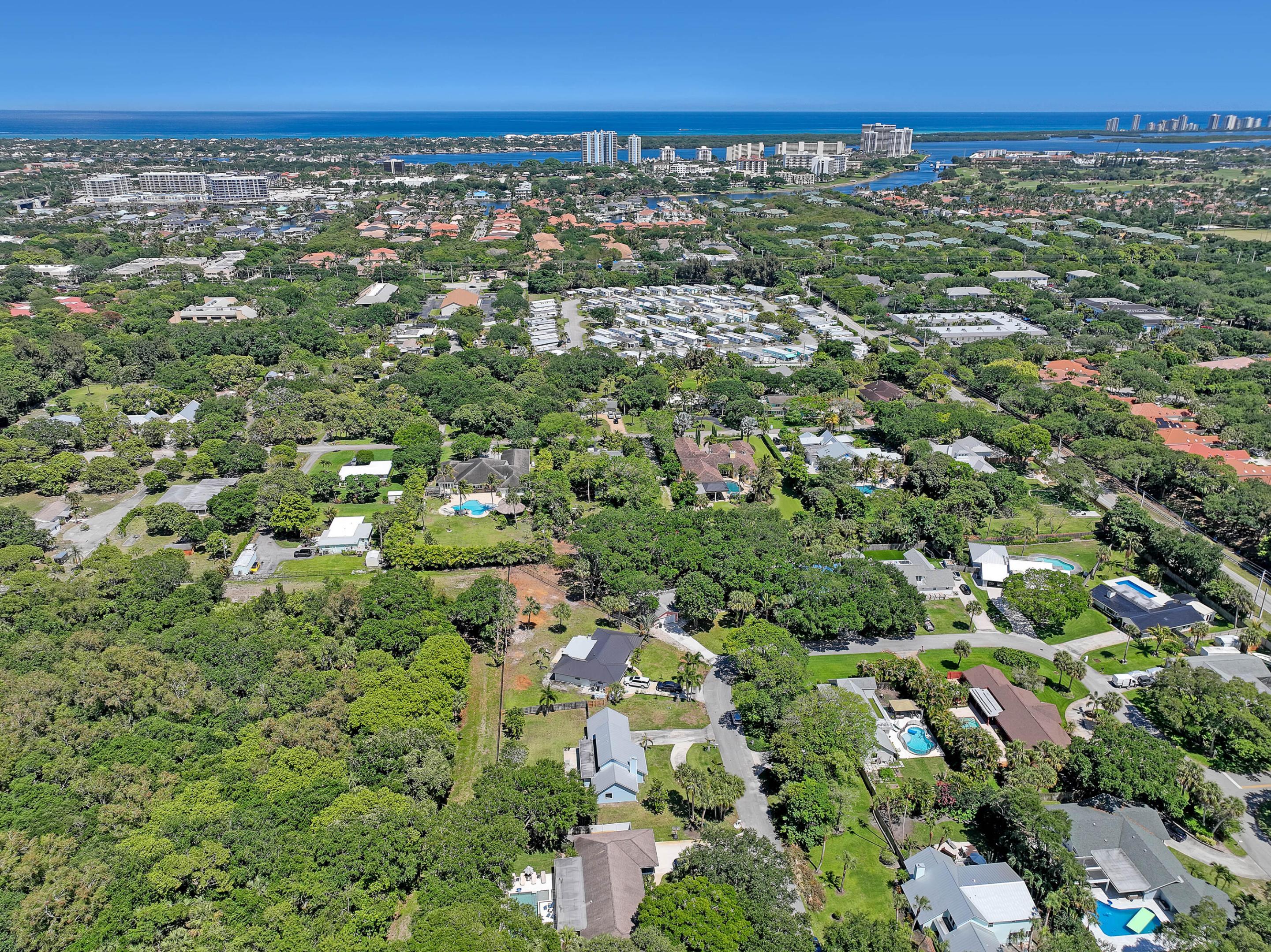 11078 Oak Way Circle
