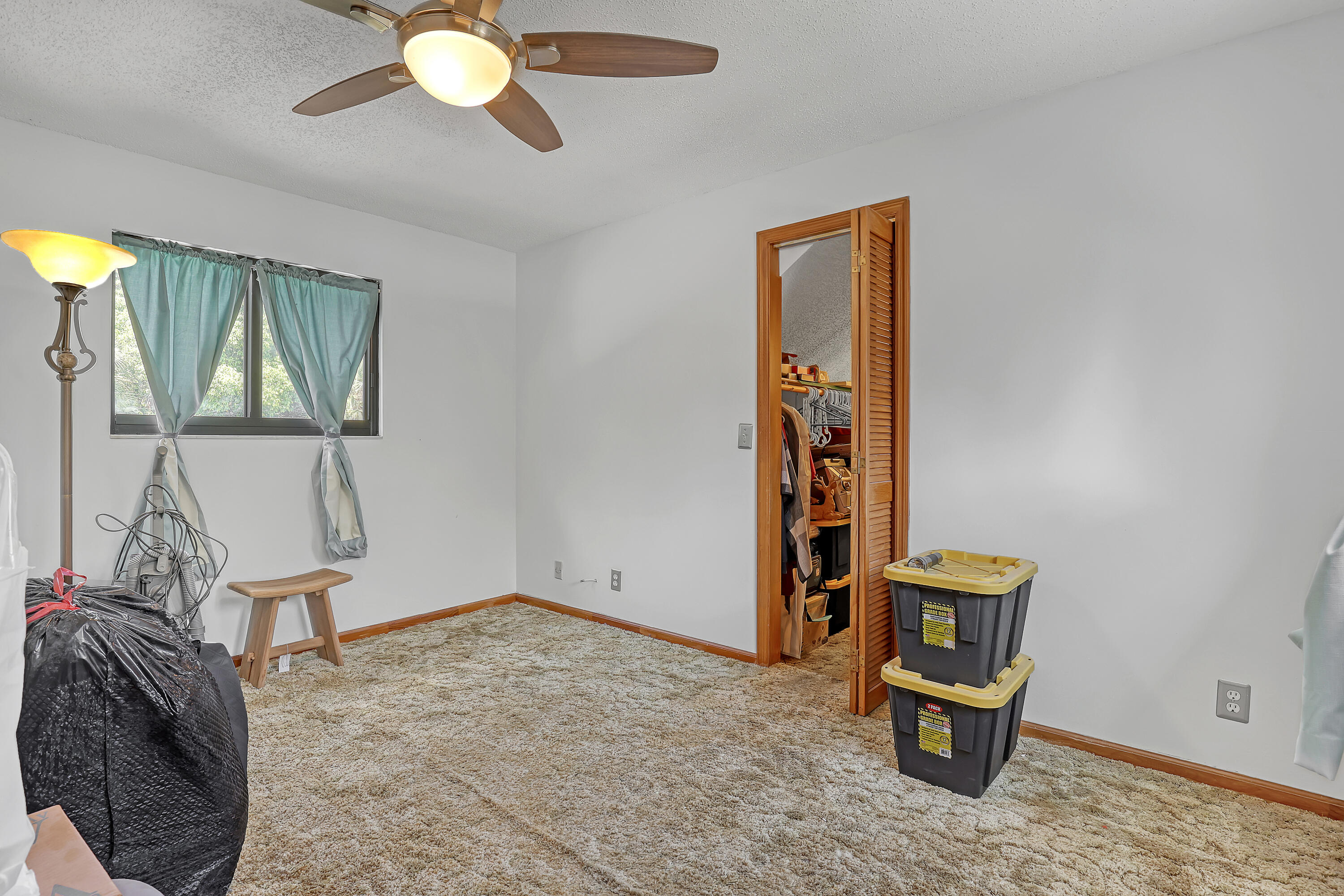 11078 Oak Way Circle