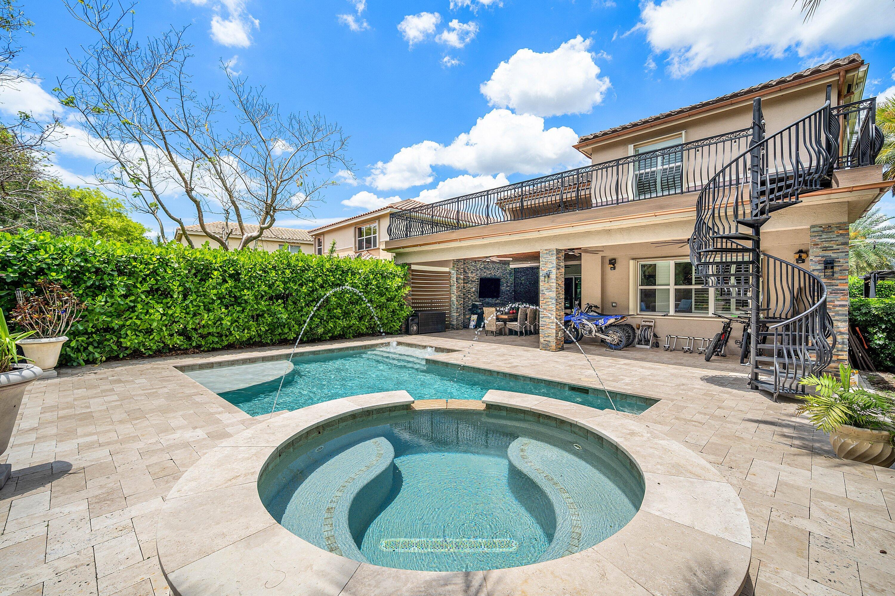 11565 Mantova Bay Circle