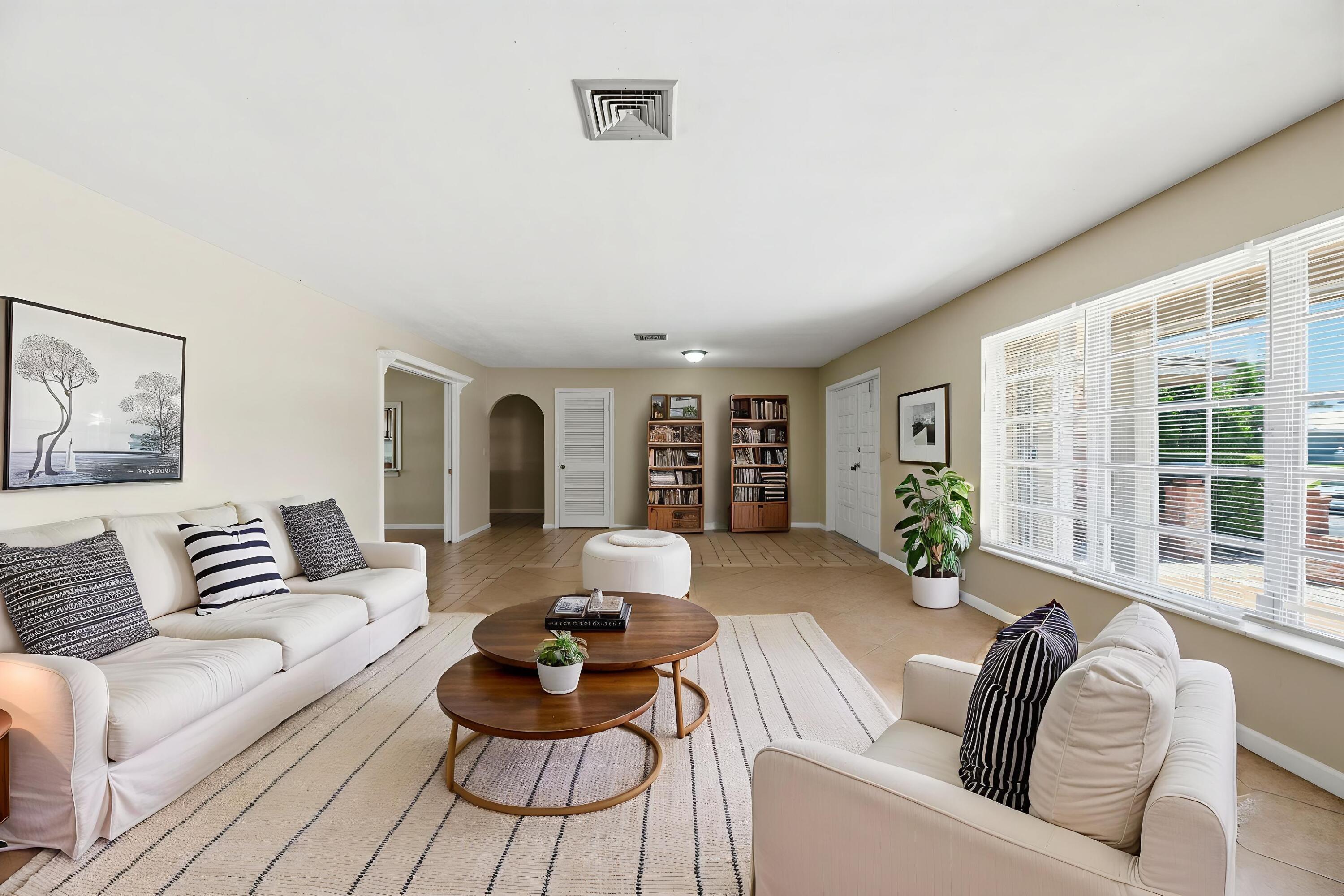 232 Gleneagles Drive