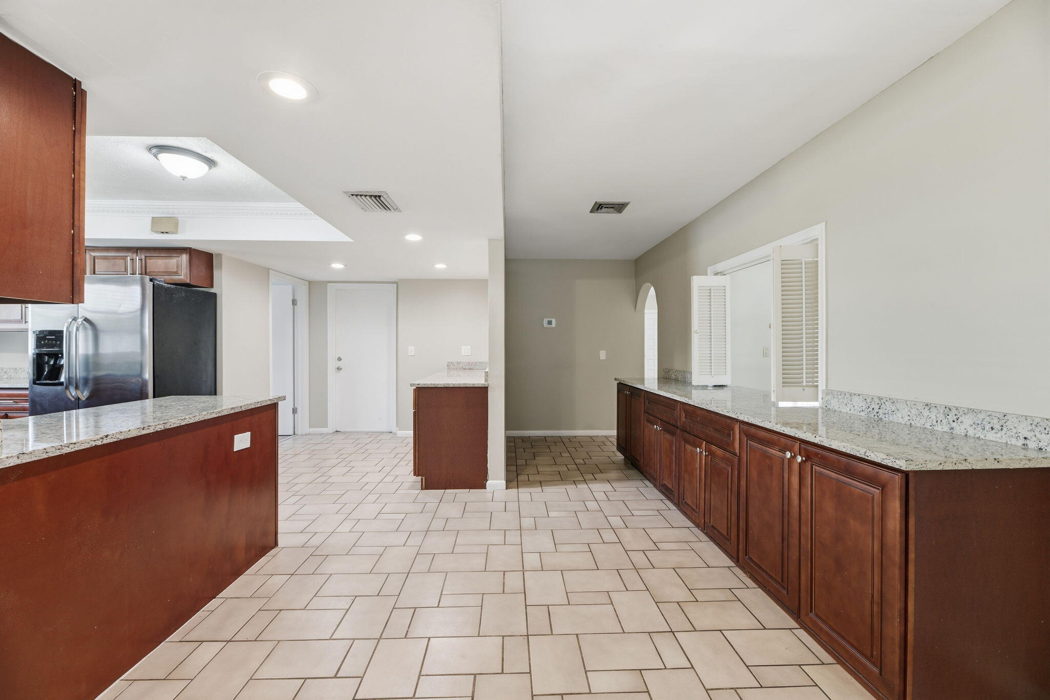 232 Gleneagles Drive