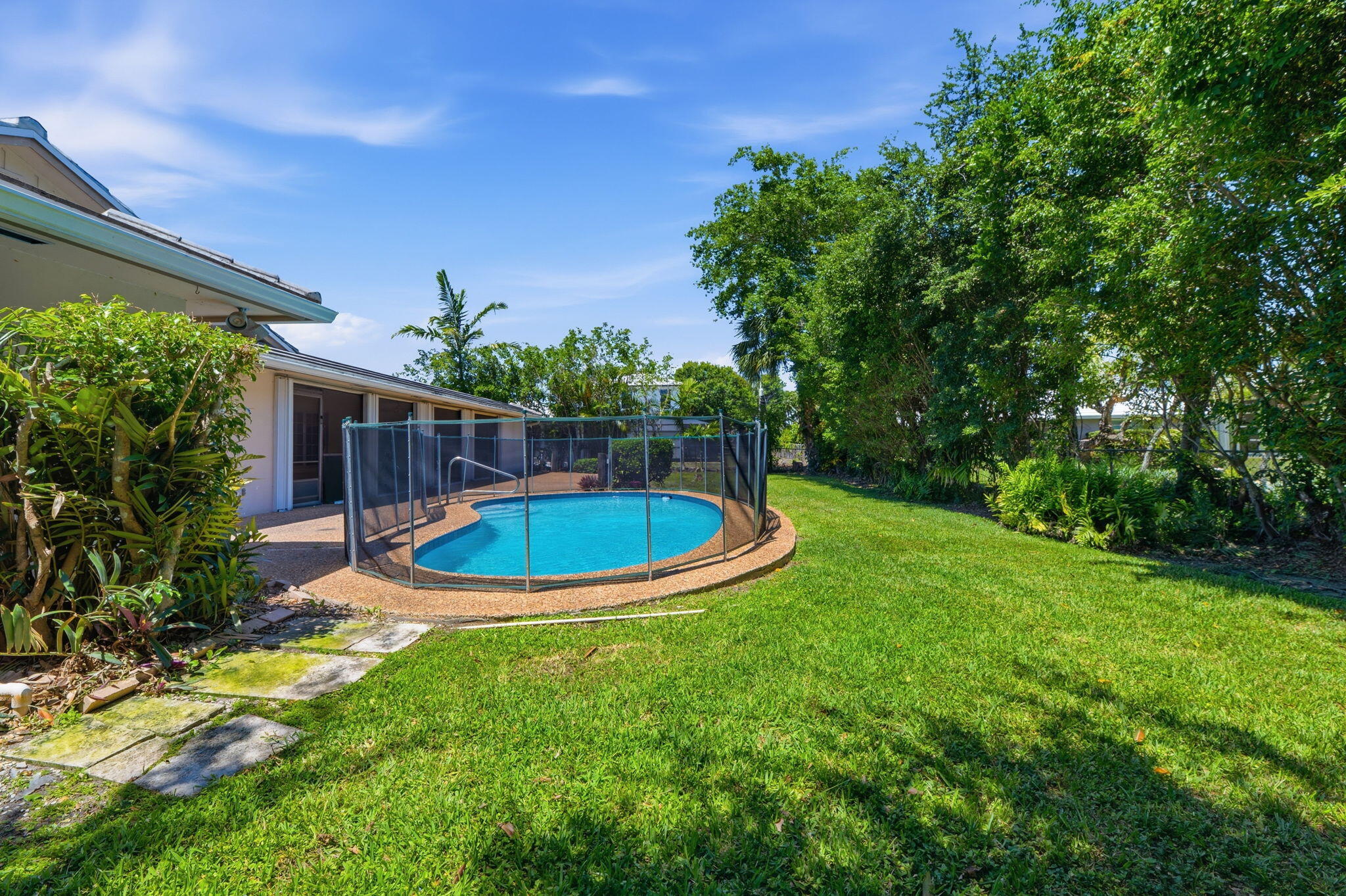 232 Gleneagles Drive