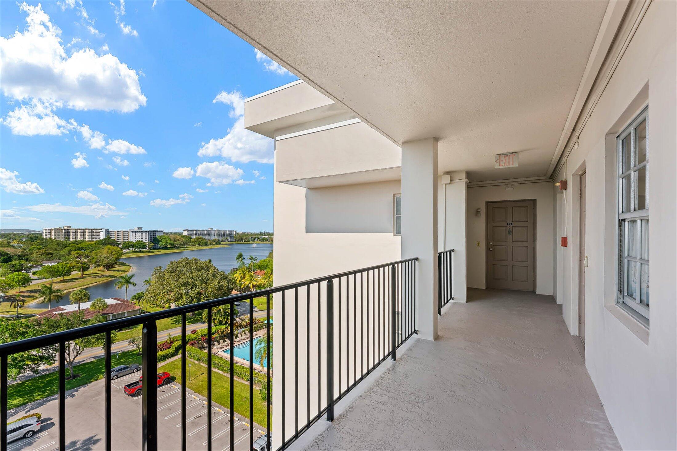 3050 N Palm Aire Drive 910