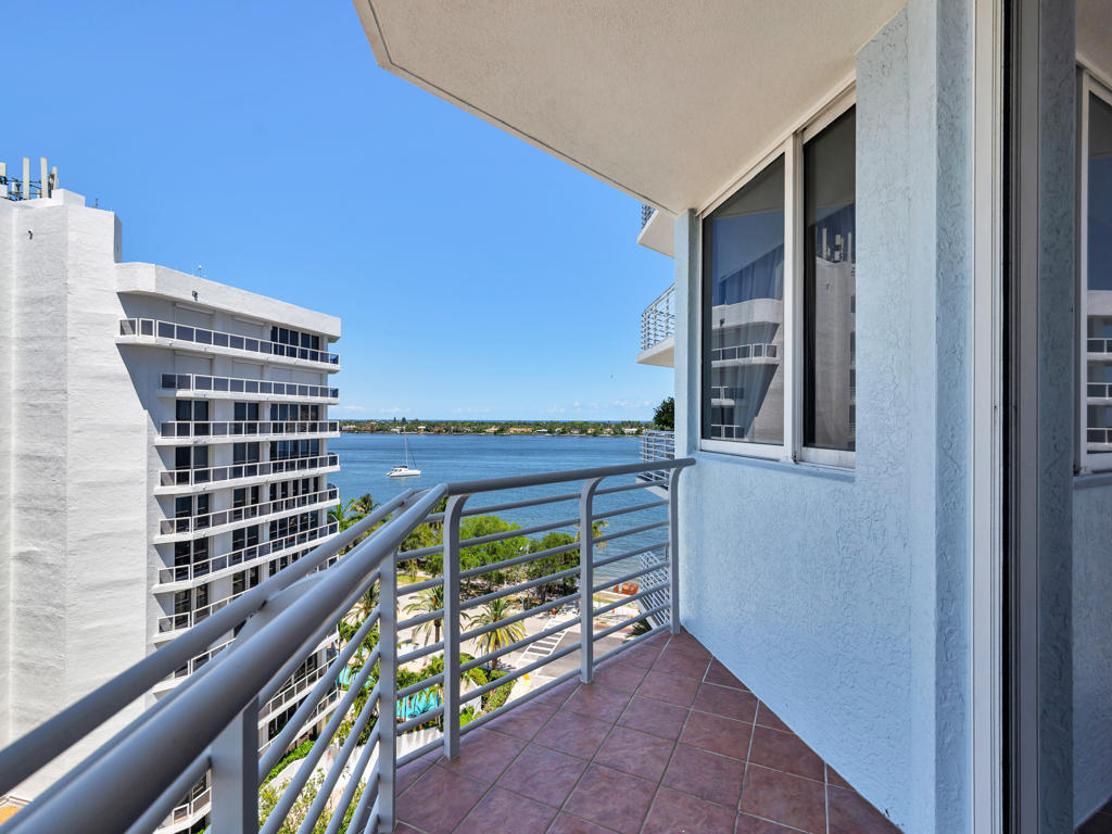 1551 N Flagler Drive 903