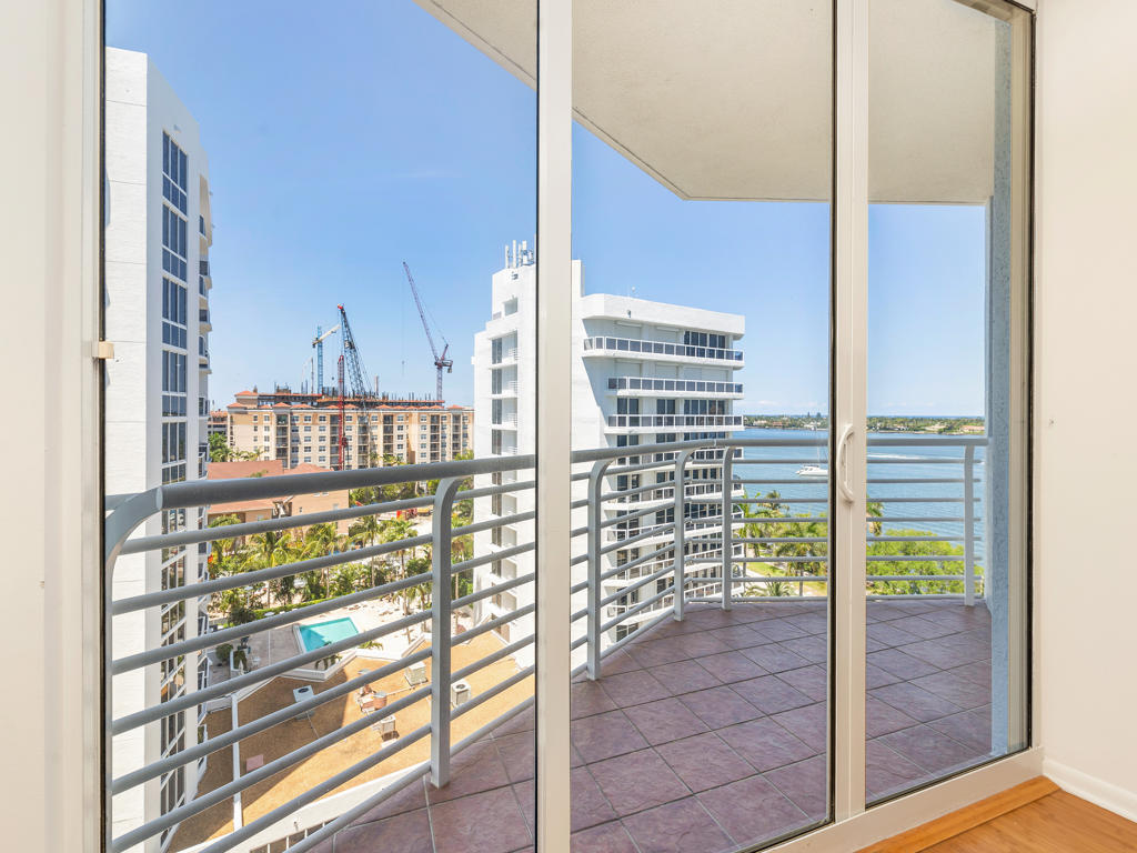 1551 N Flagler Drive 903