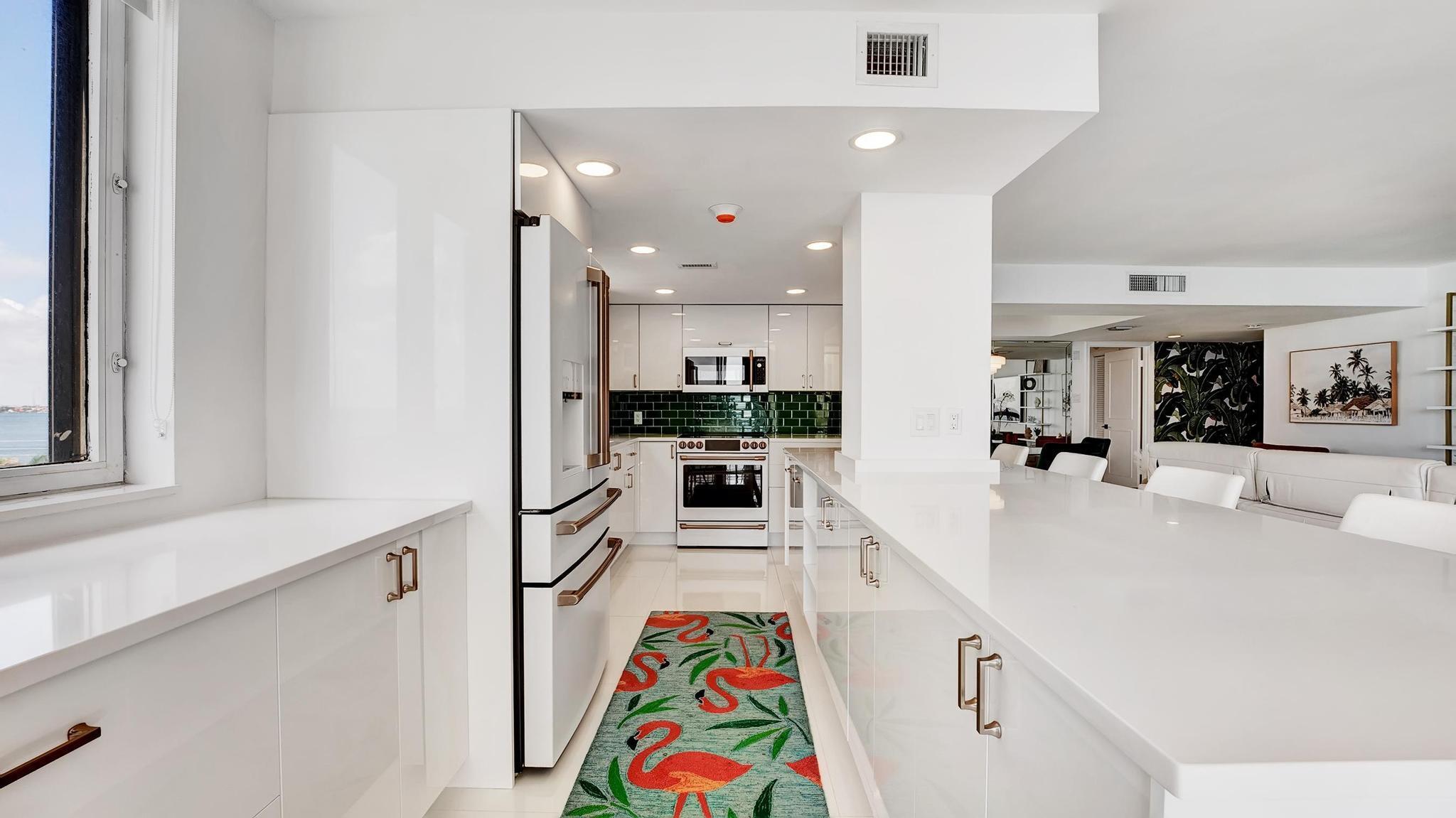 5380 N Ocean Drive 6c