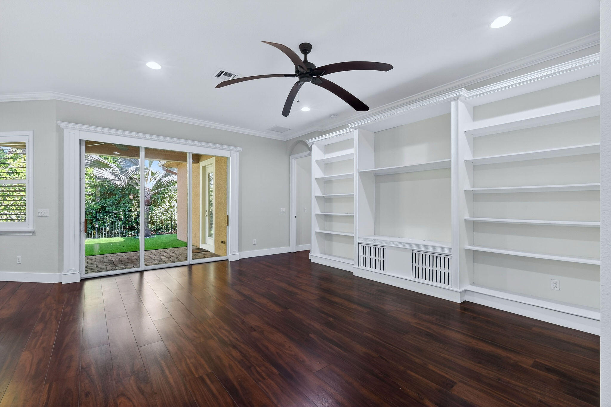12077 Aviles Circle