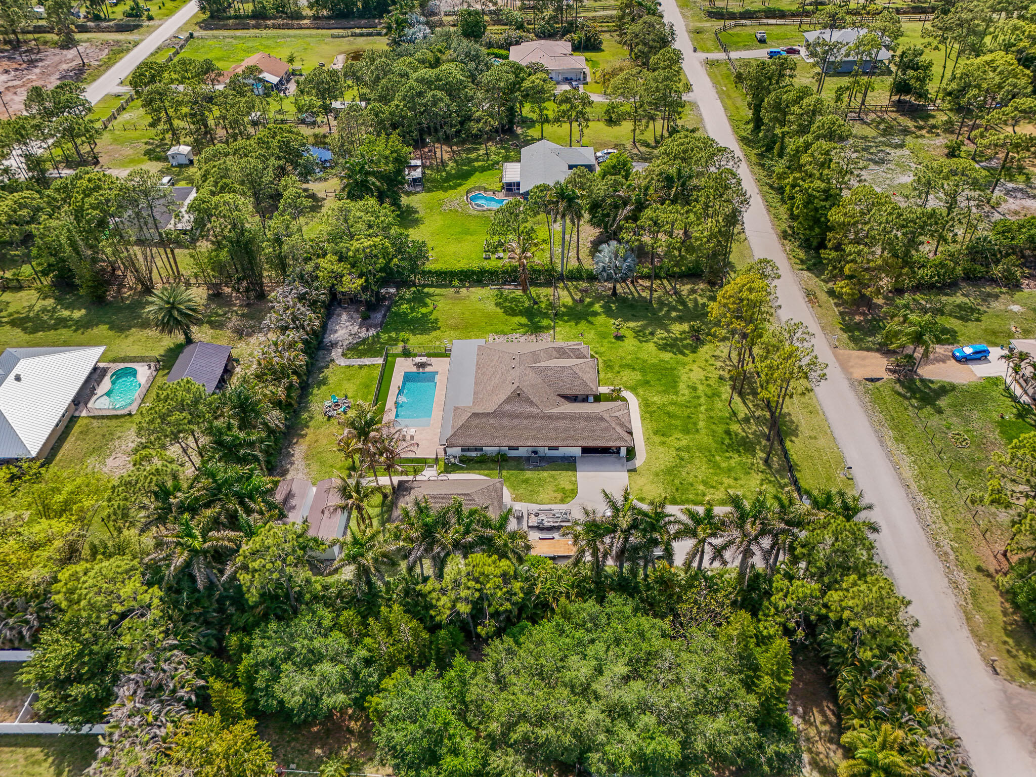 17148 78th Road N