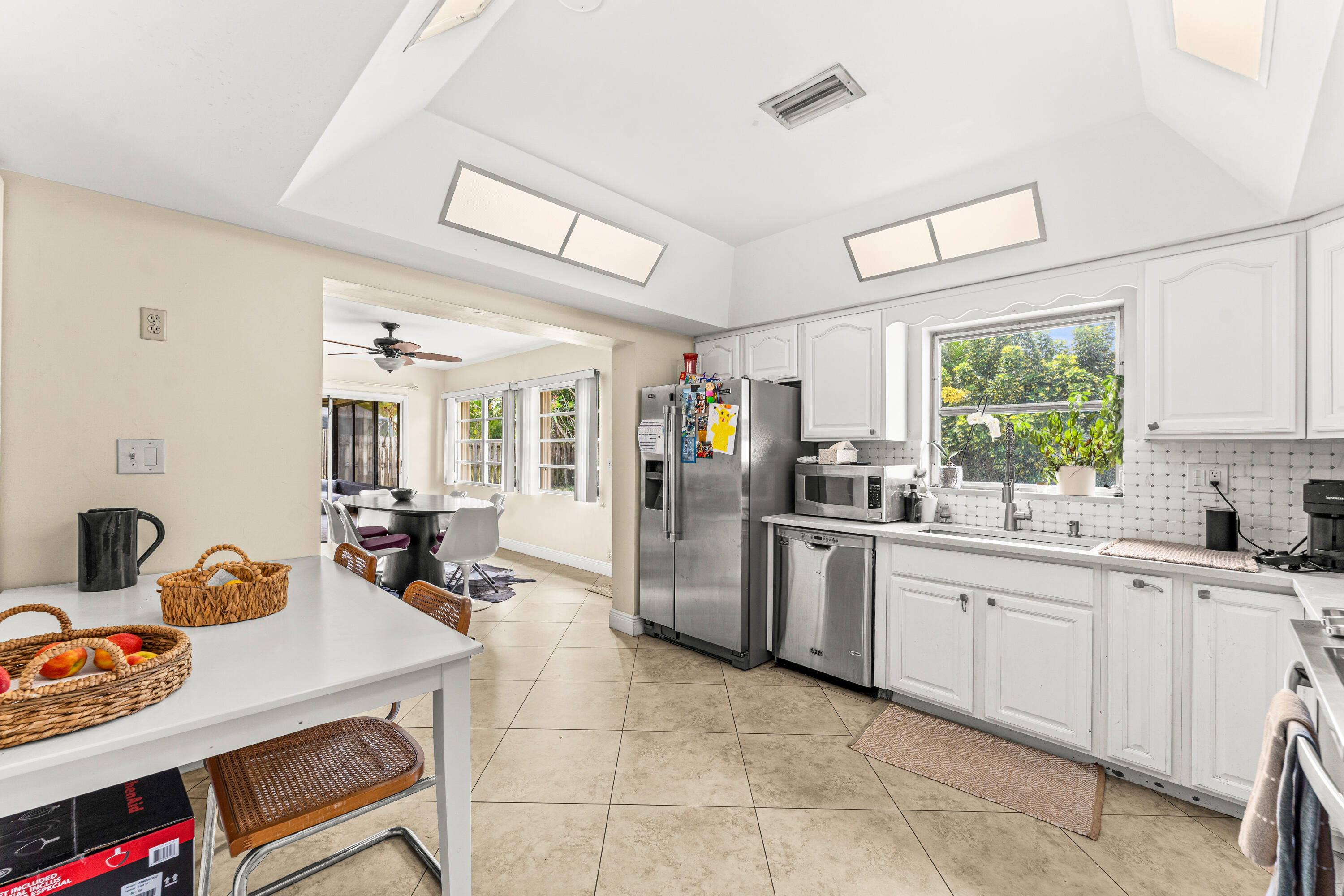 1270 SW 8th Street