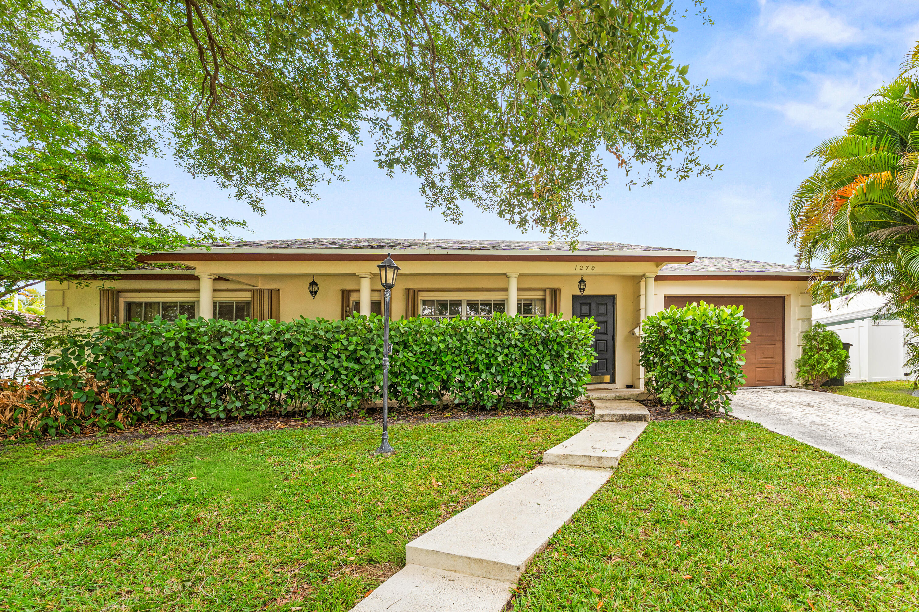 1270 SW 8th Street