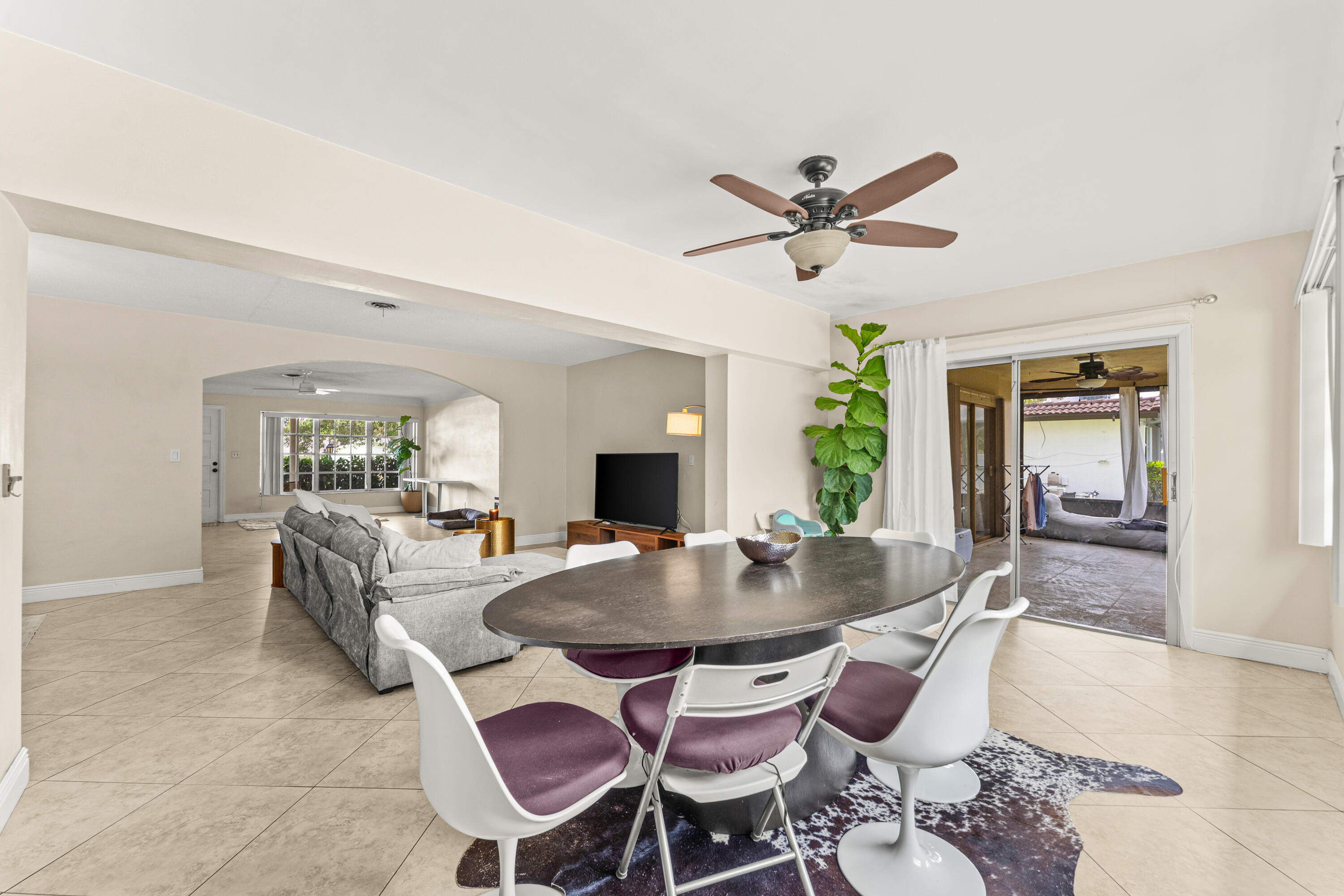 1270 SW 8th Street