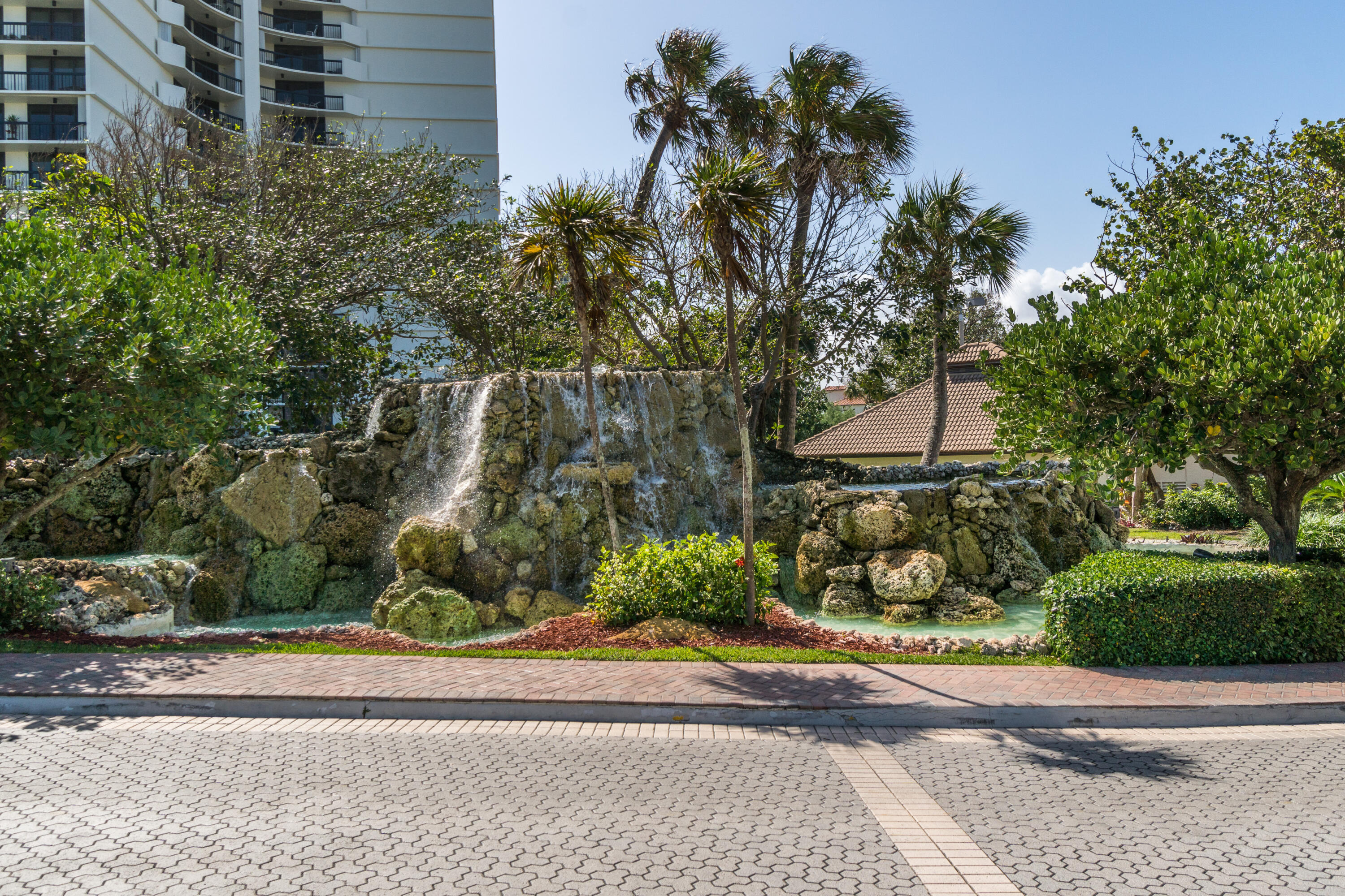 4740 S Ocean Boulevard S 501