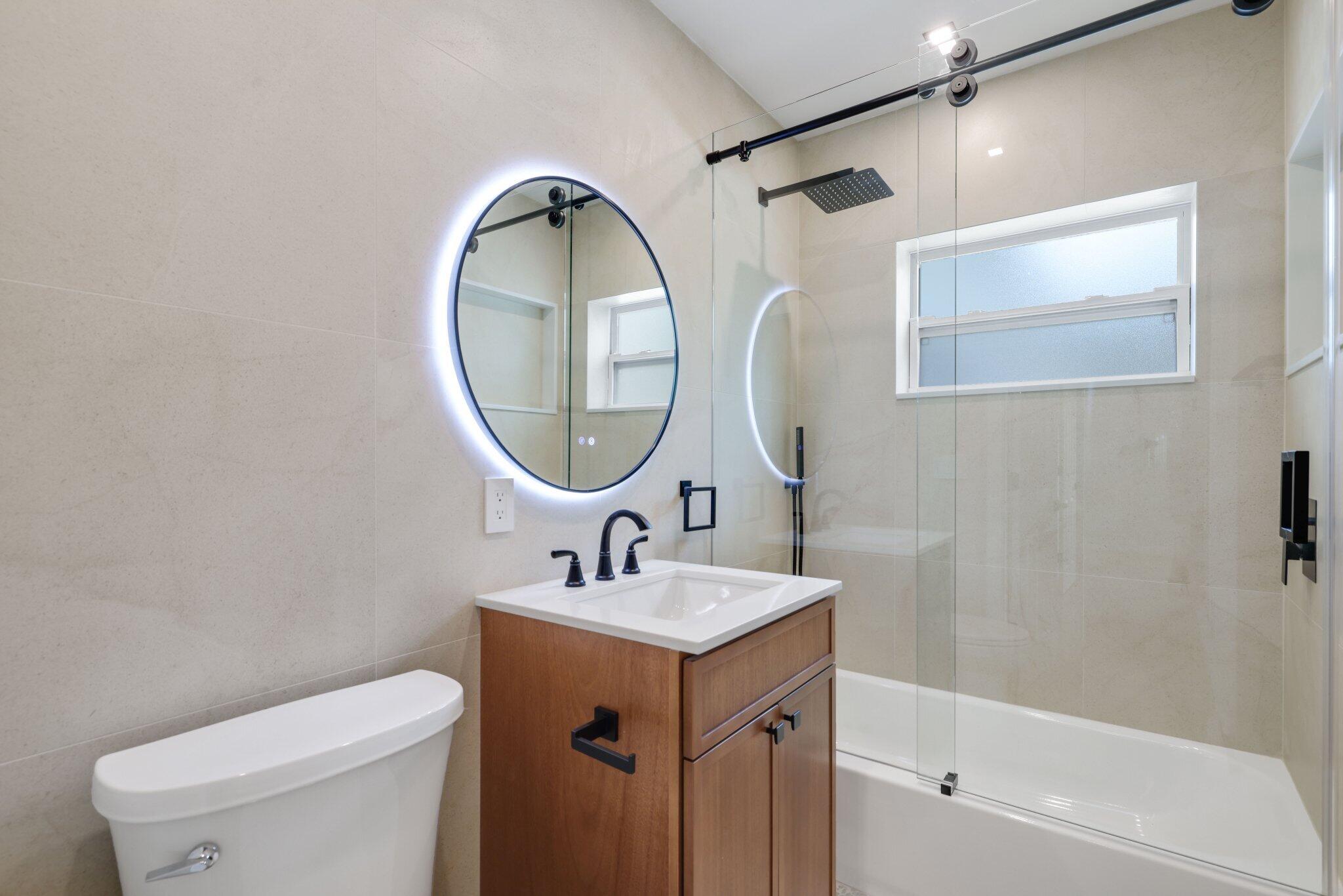 275 NE 16th Street