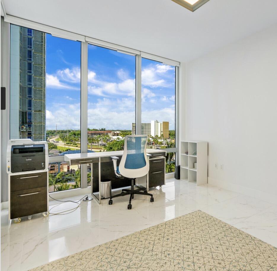1 Water Club Way 704