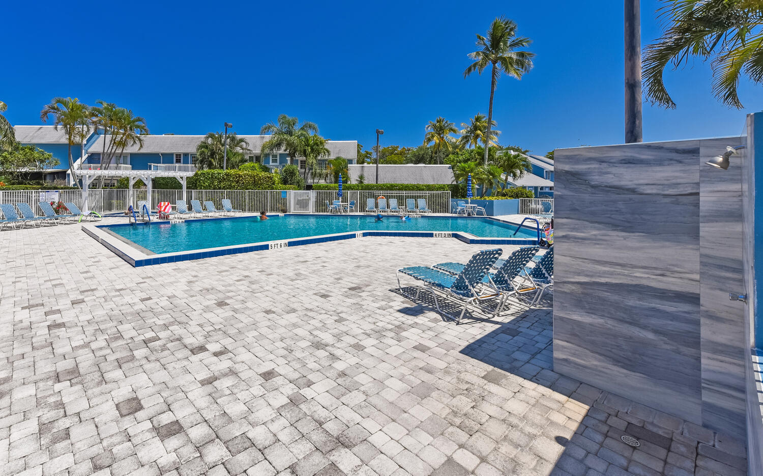 209 Ocean Dunes Circle