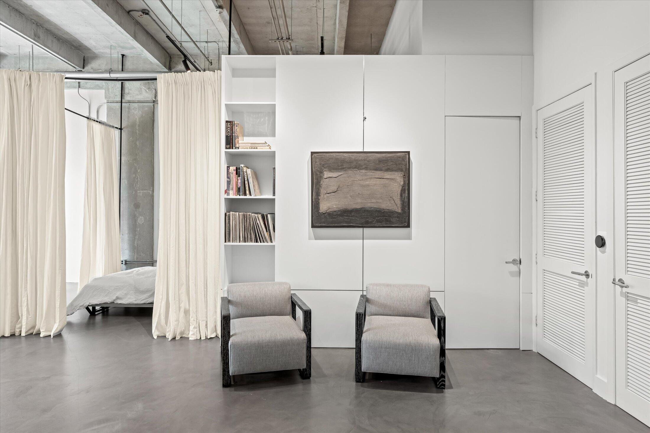 1749 NE Miami Court Unit: 316