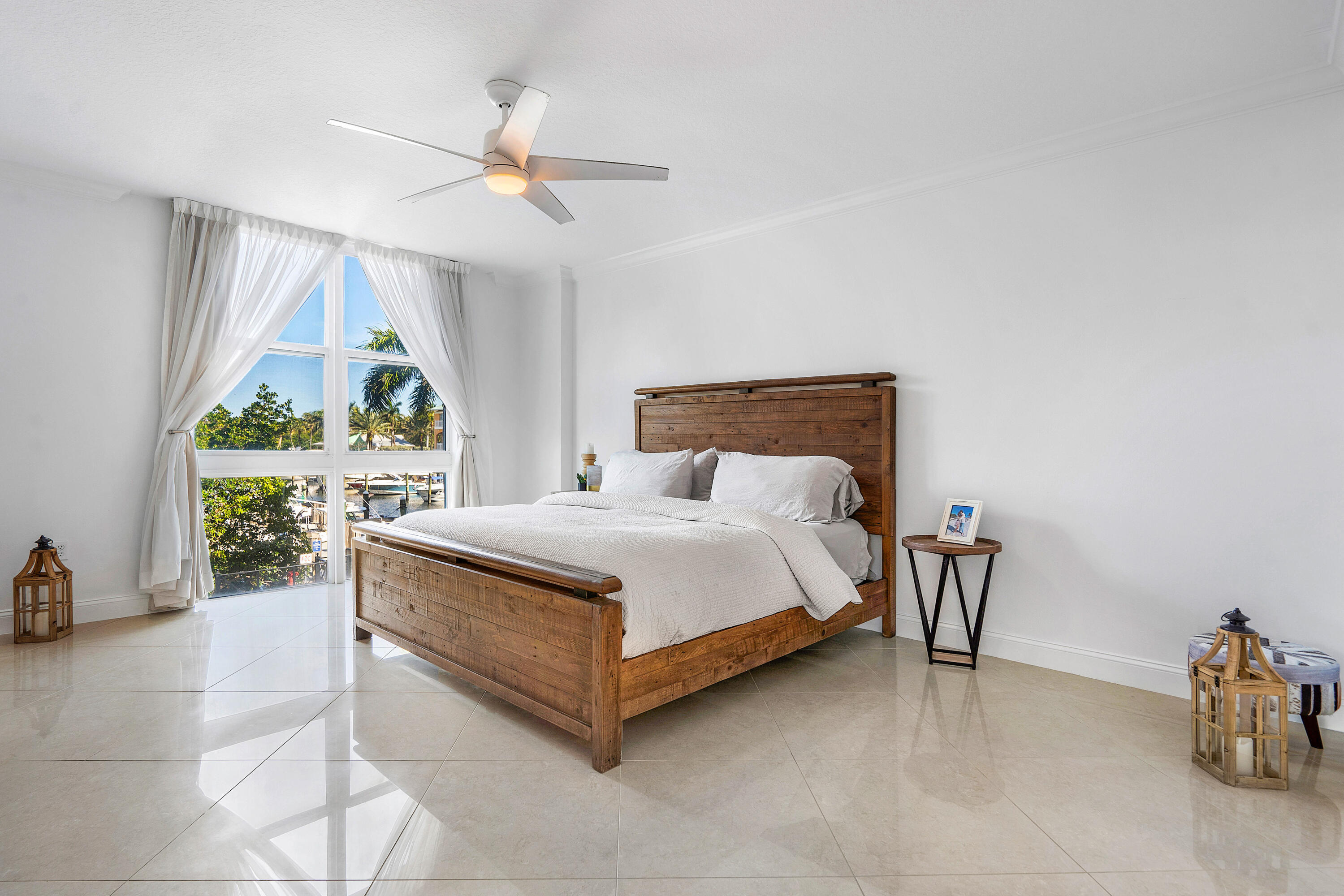 700 E Boynton Beach Boulevard Unit: 202