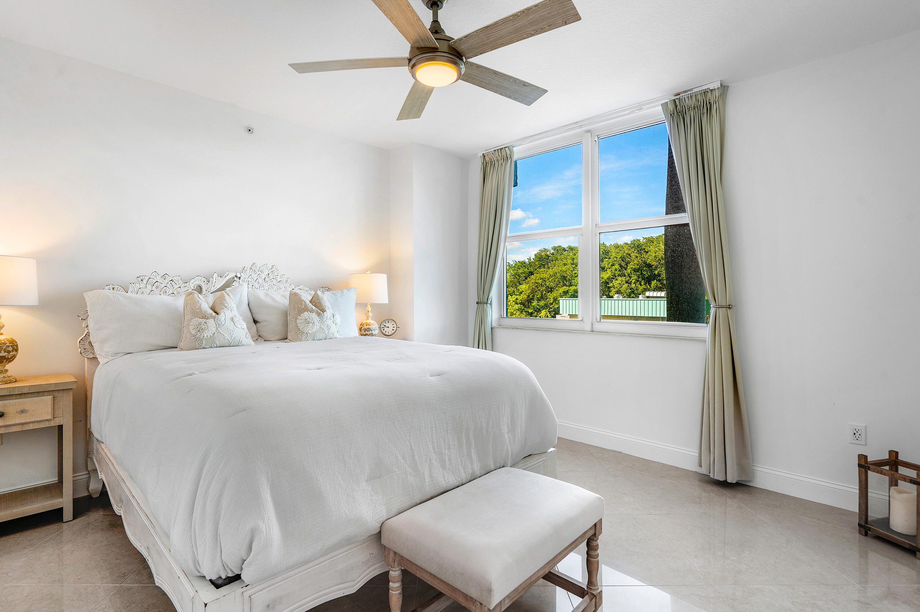 700 E Boynton Beach Boulevard Unit: 202