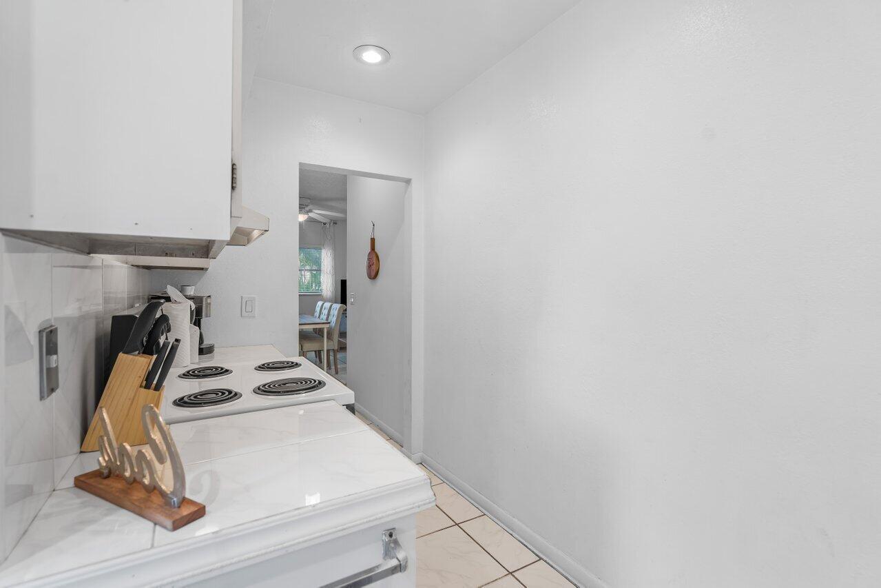 262 SE 9th Avenue 1-4