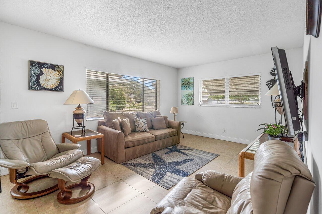 262 SE 9th Avenue 1-4