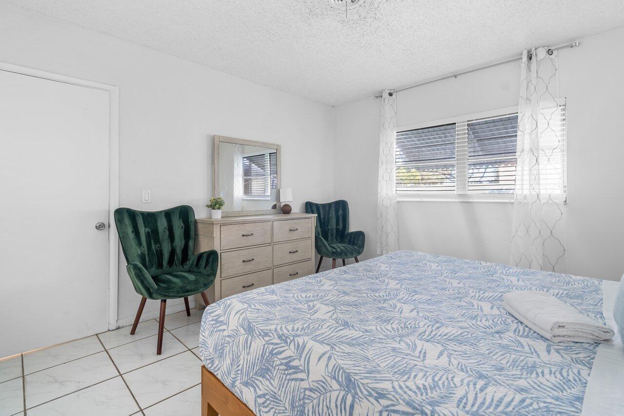 262 SE 9th Avenue 1-4