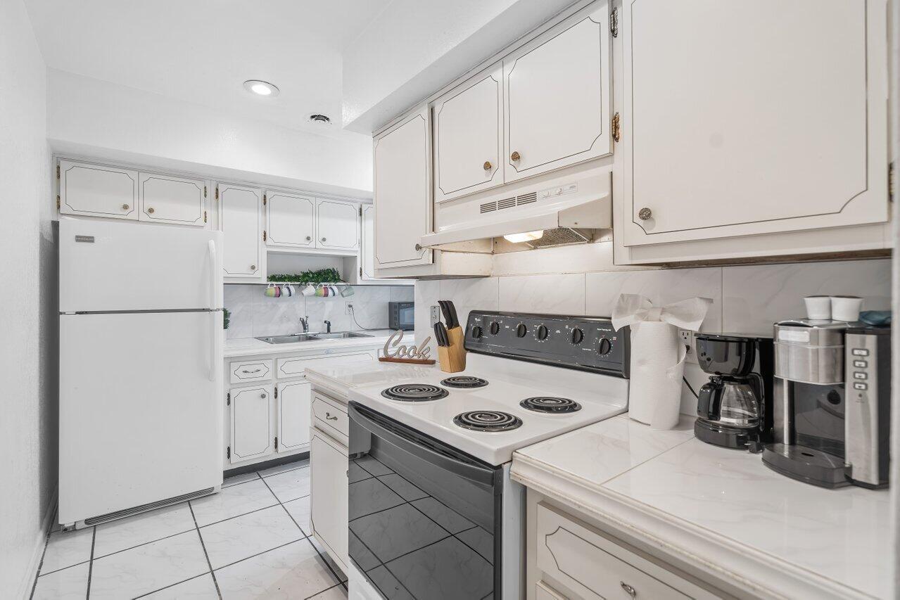 262 SE 9th Avenue 1-4