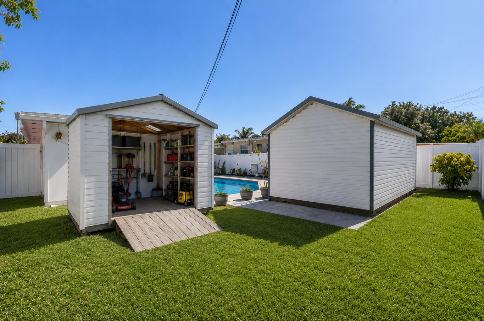 262 SW 8th Street