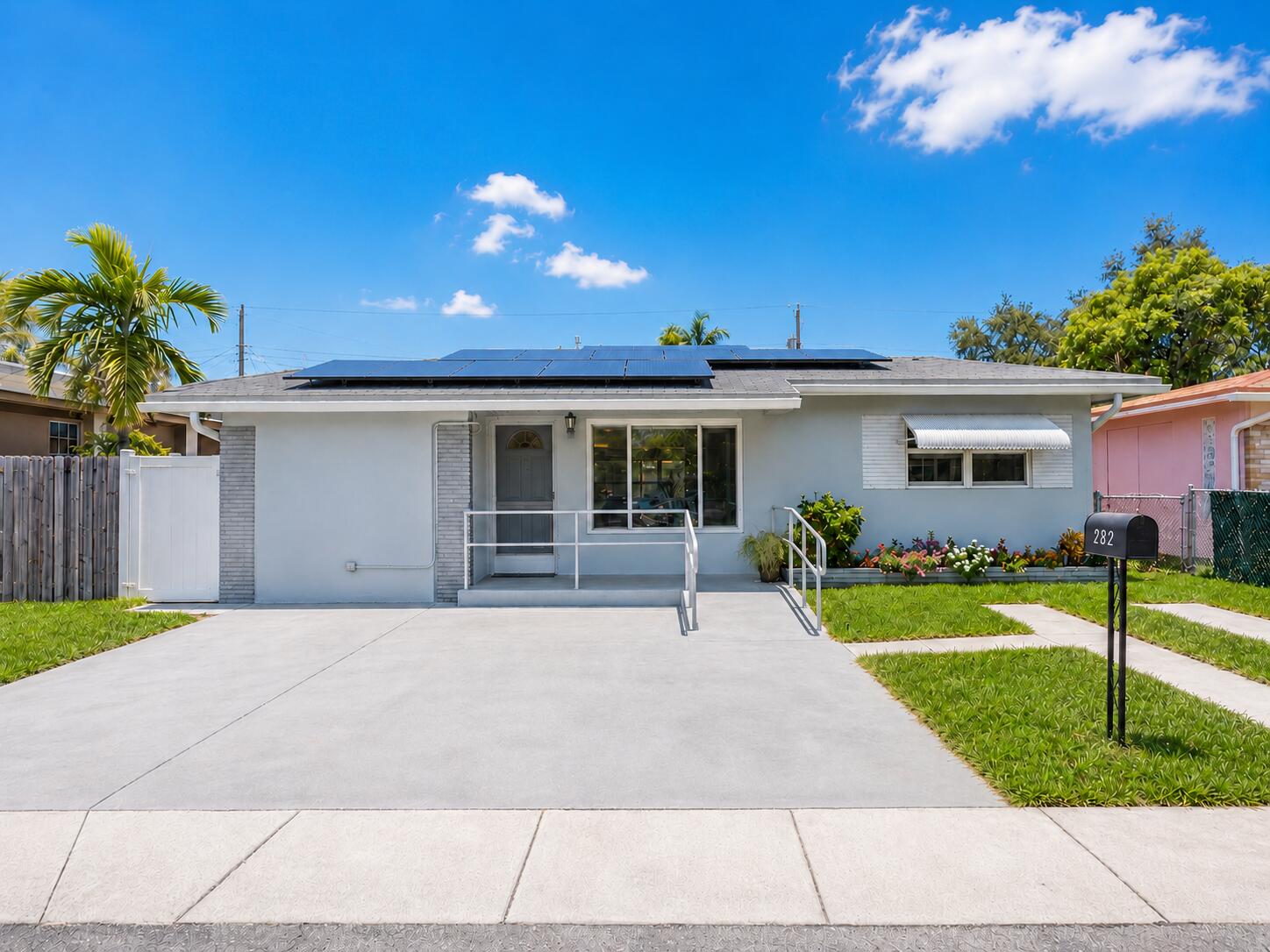 262 SW 8th Street