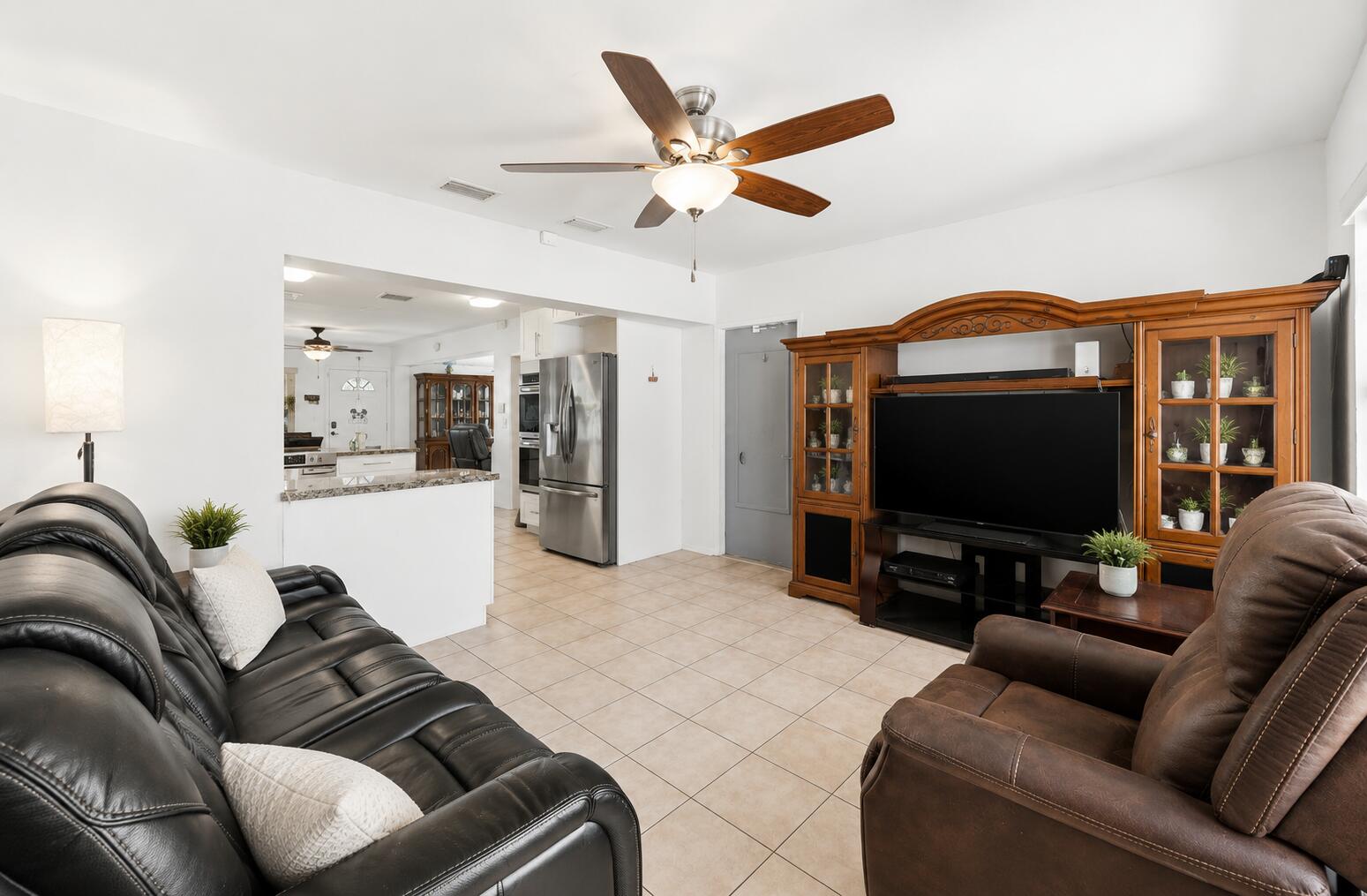 262 SW 8th Street