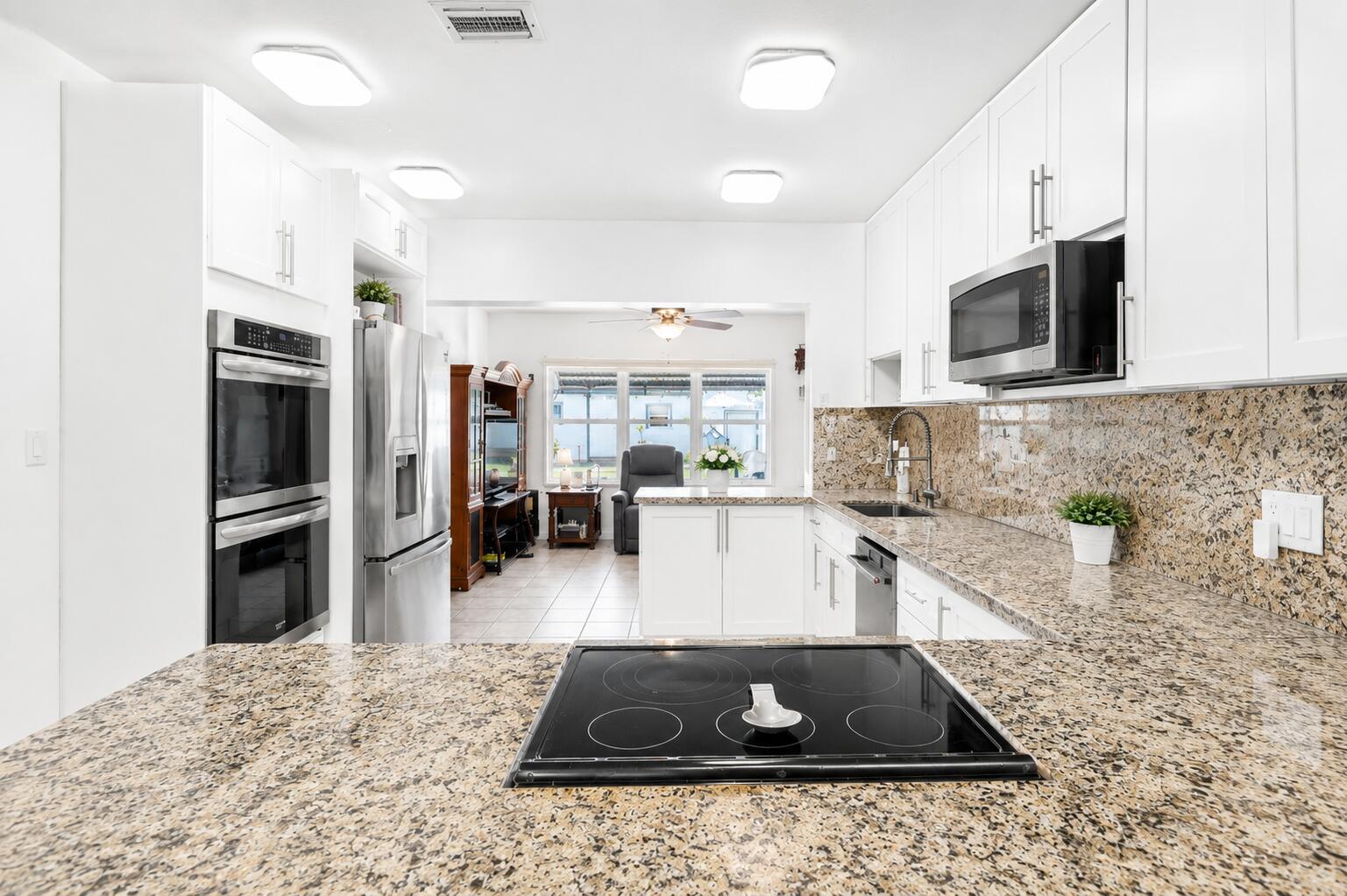 262 SW 8th Street