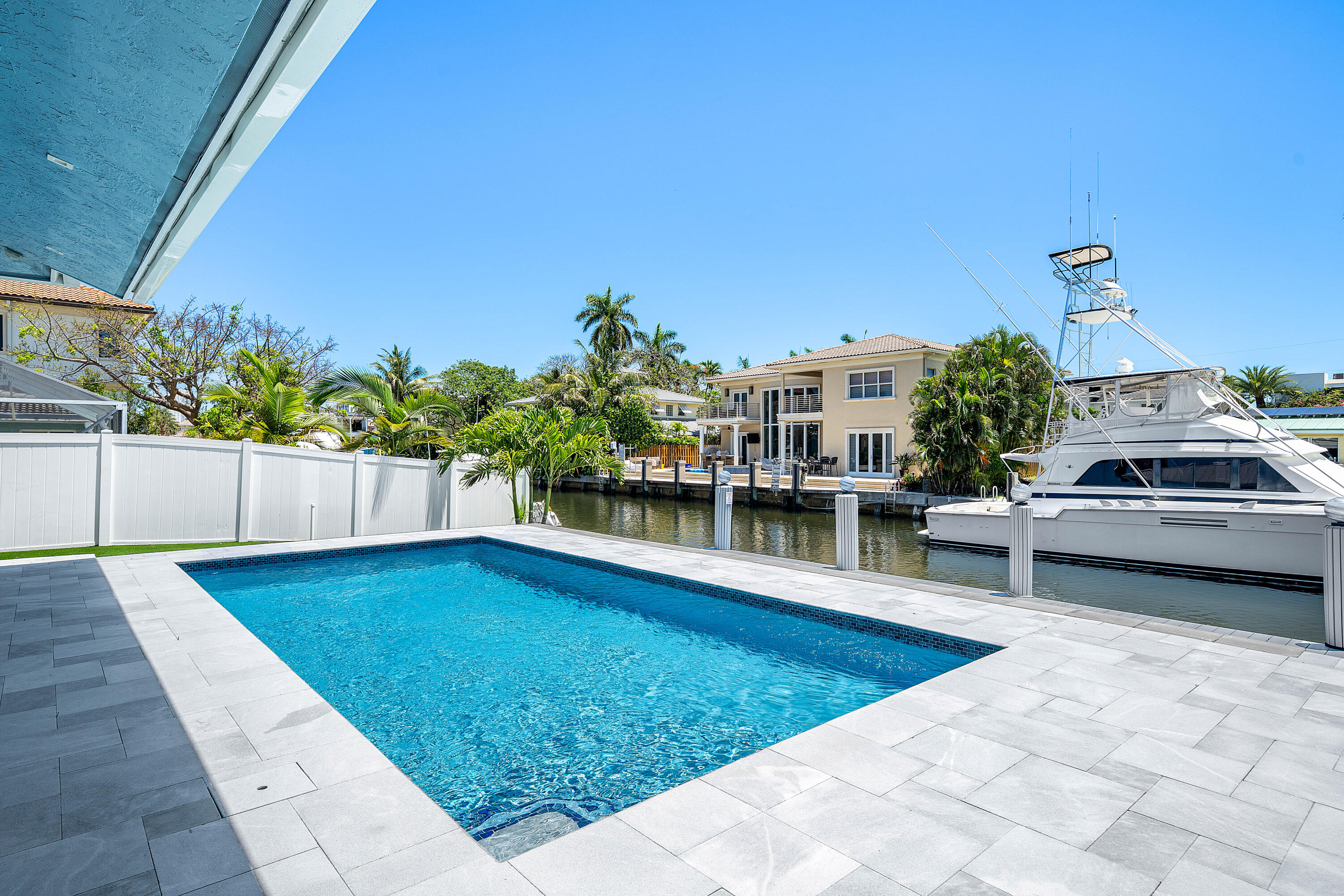 830 NE 72nd Street