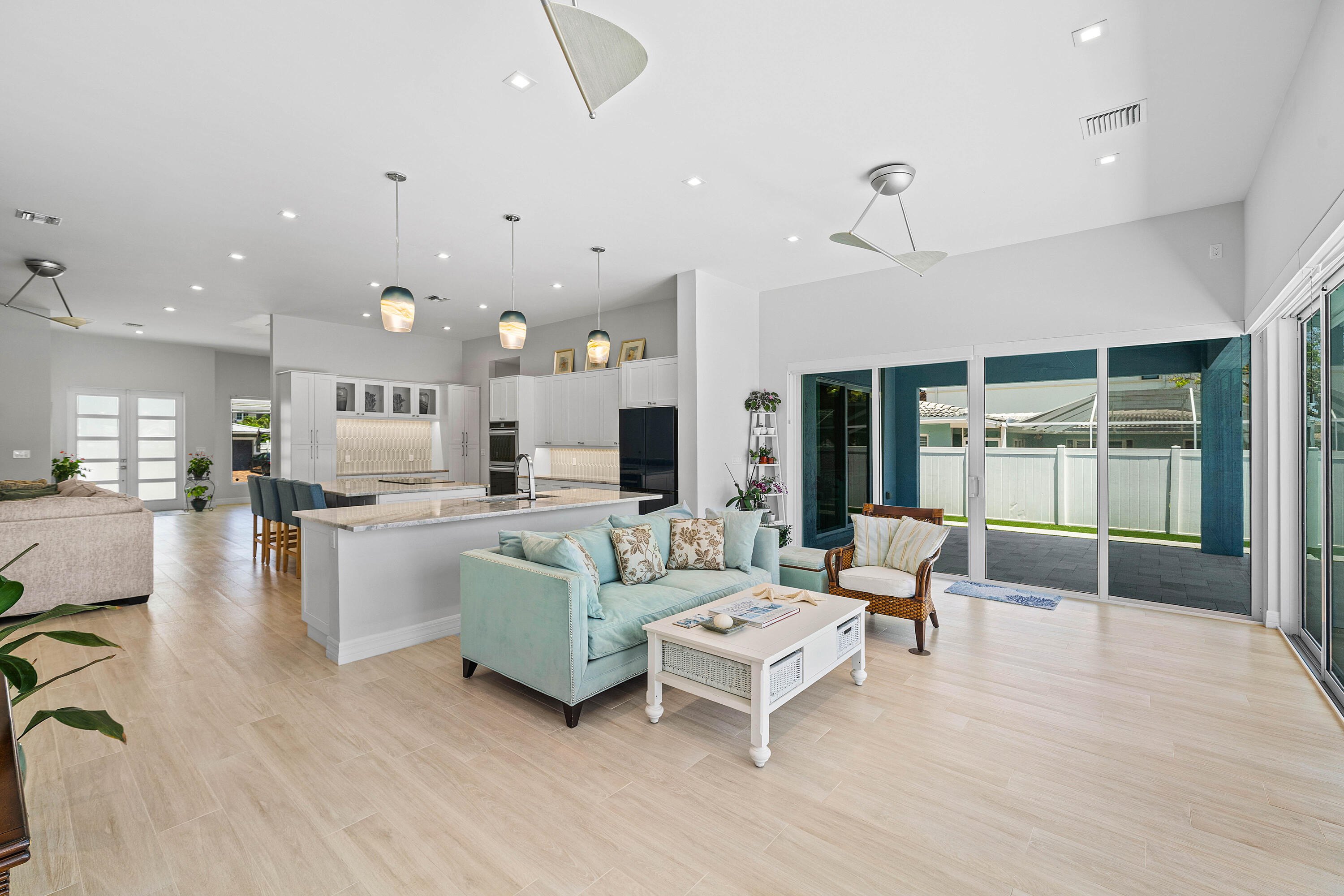 830 NE 72nd Street