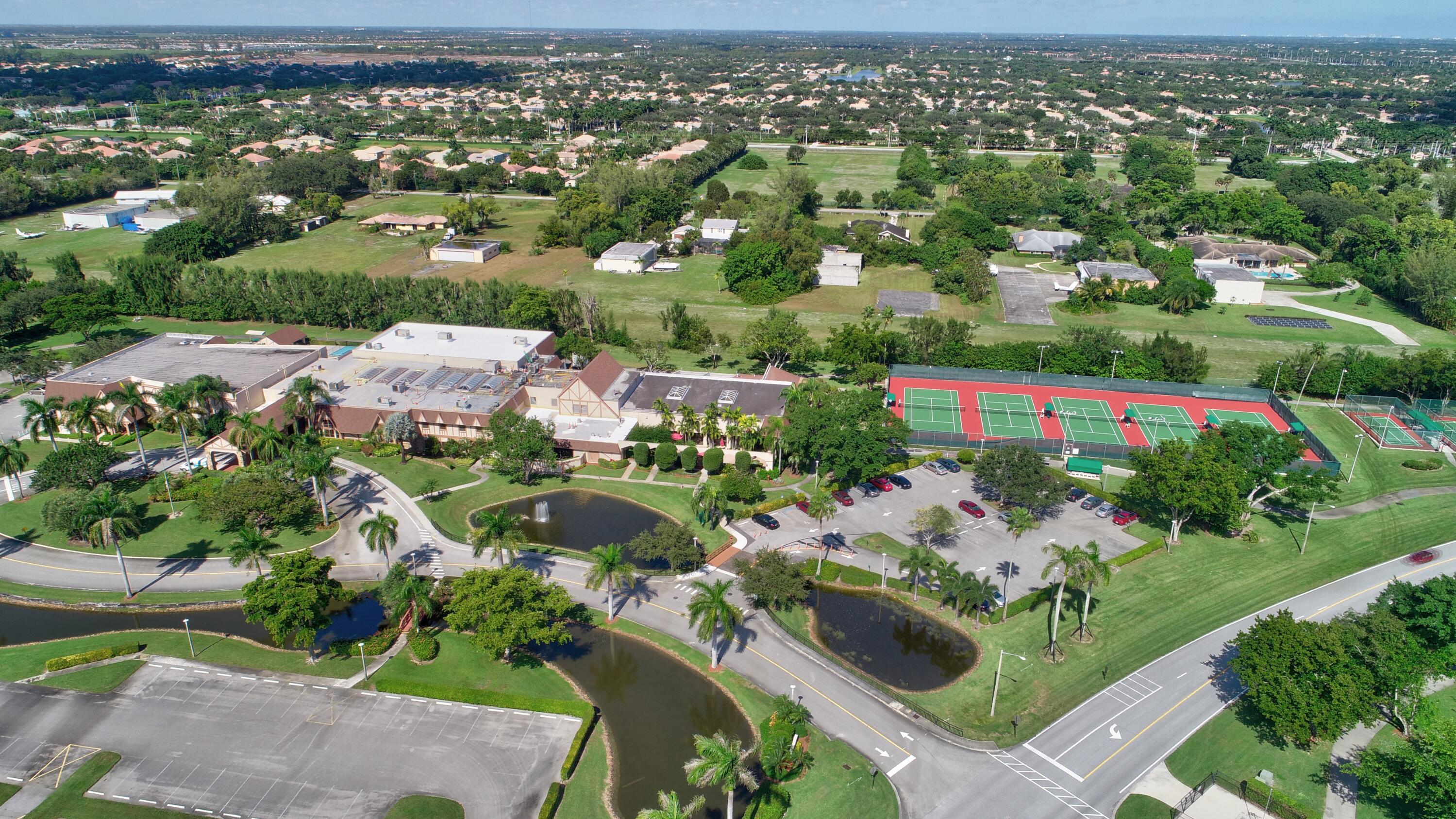7310 Ashford Place 405