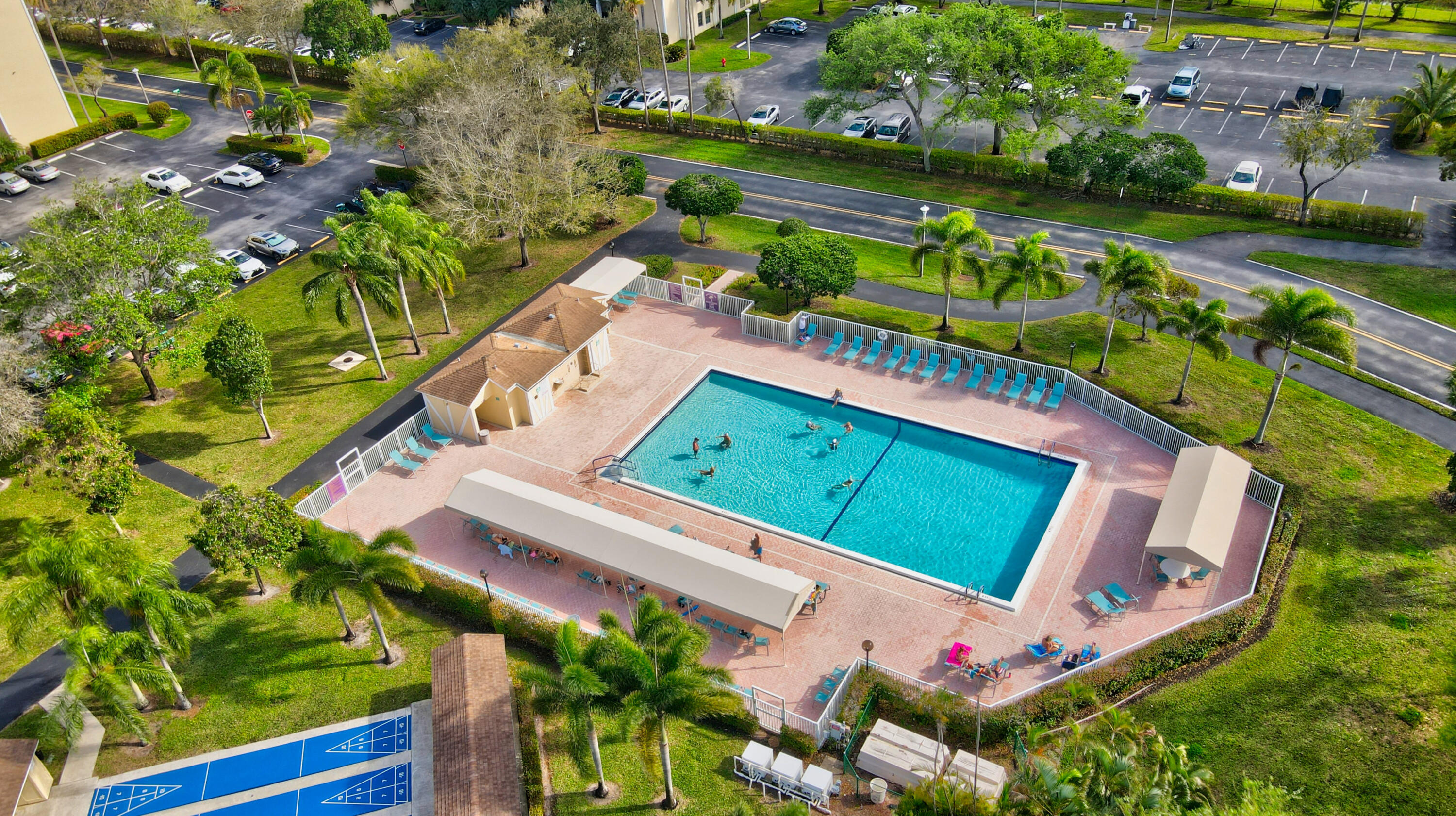 7310 Ashford Place 405