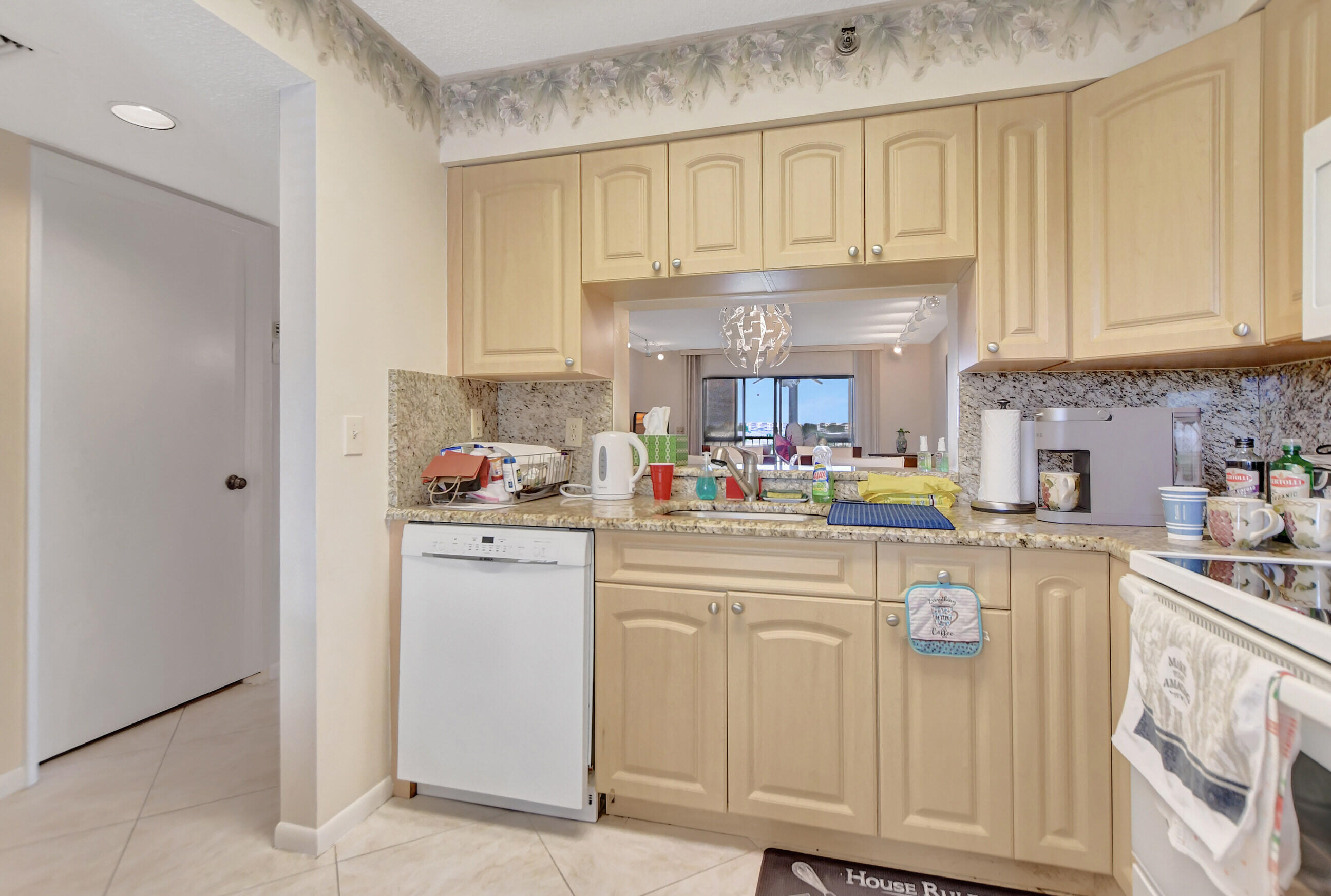 7310 Ashford Place 405