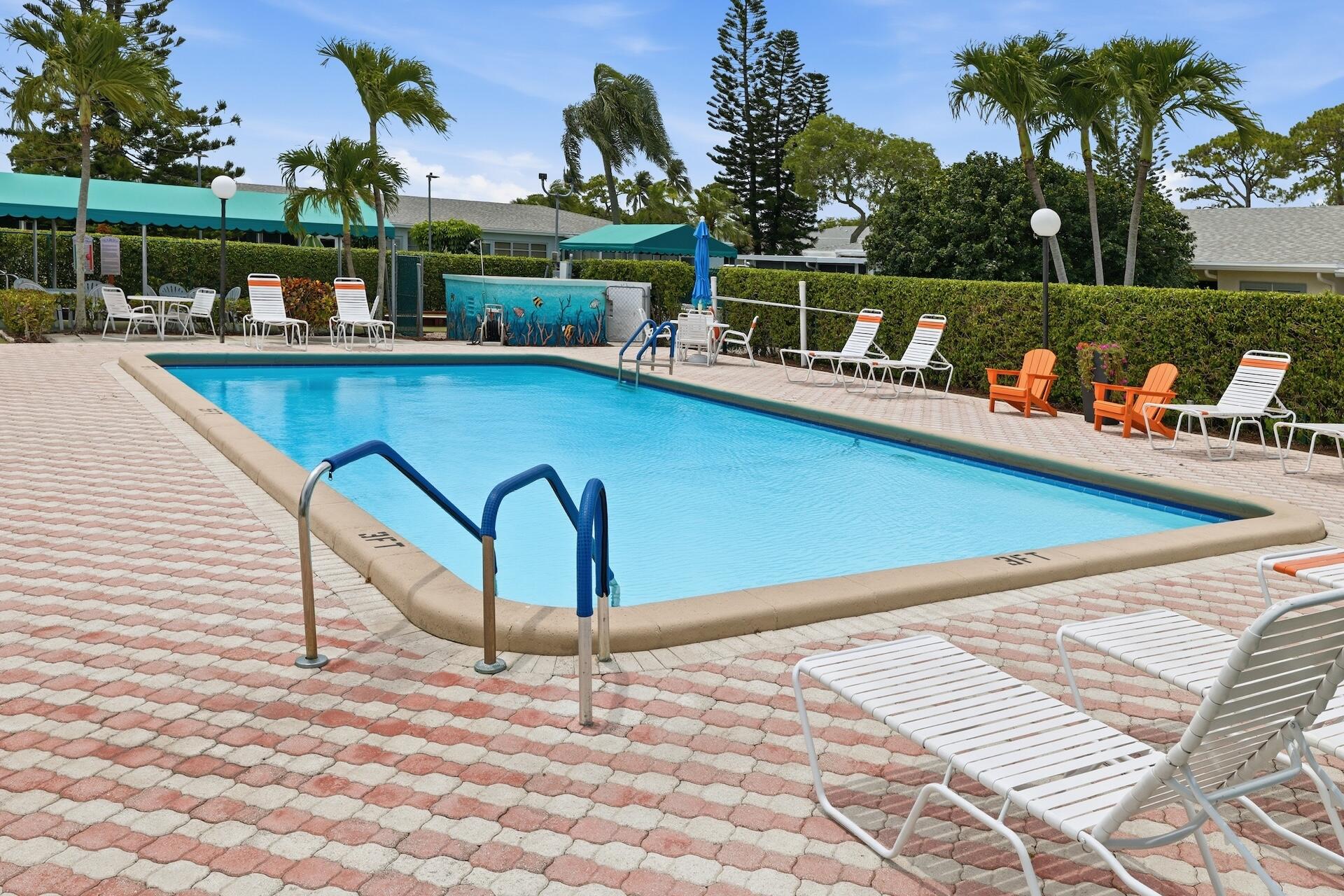 1011 Flame Vine Avenue 203