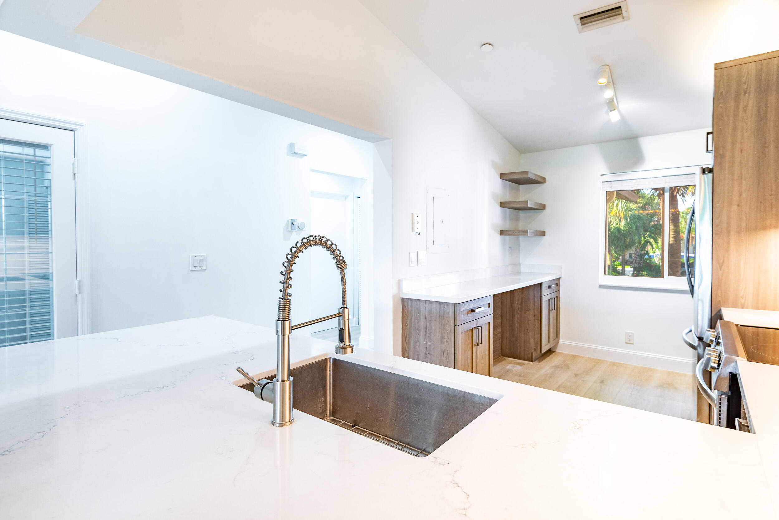 380 NW 67th Street J204