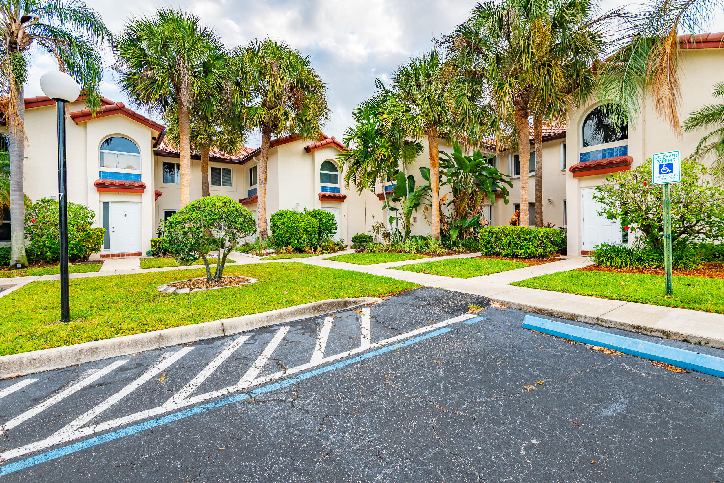 380 NW 67th Street J204