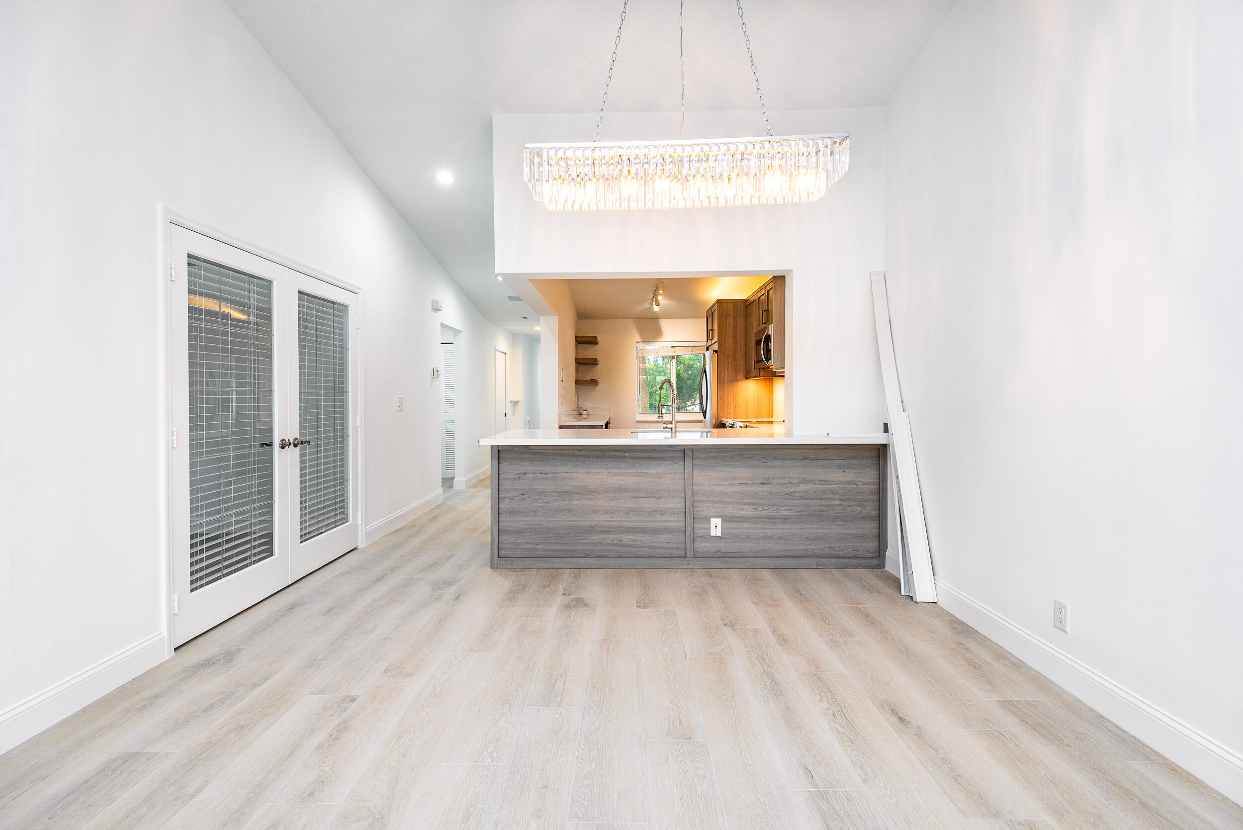 380 NW 67th Street J204